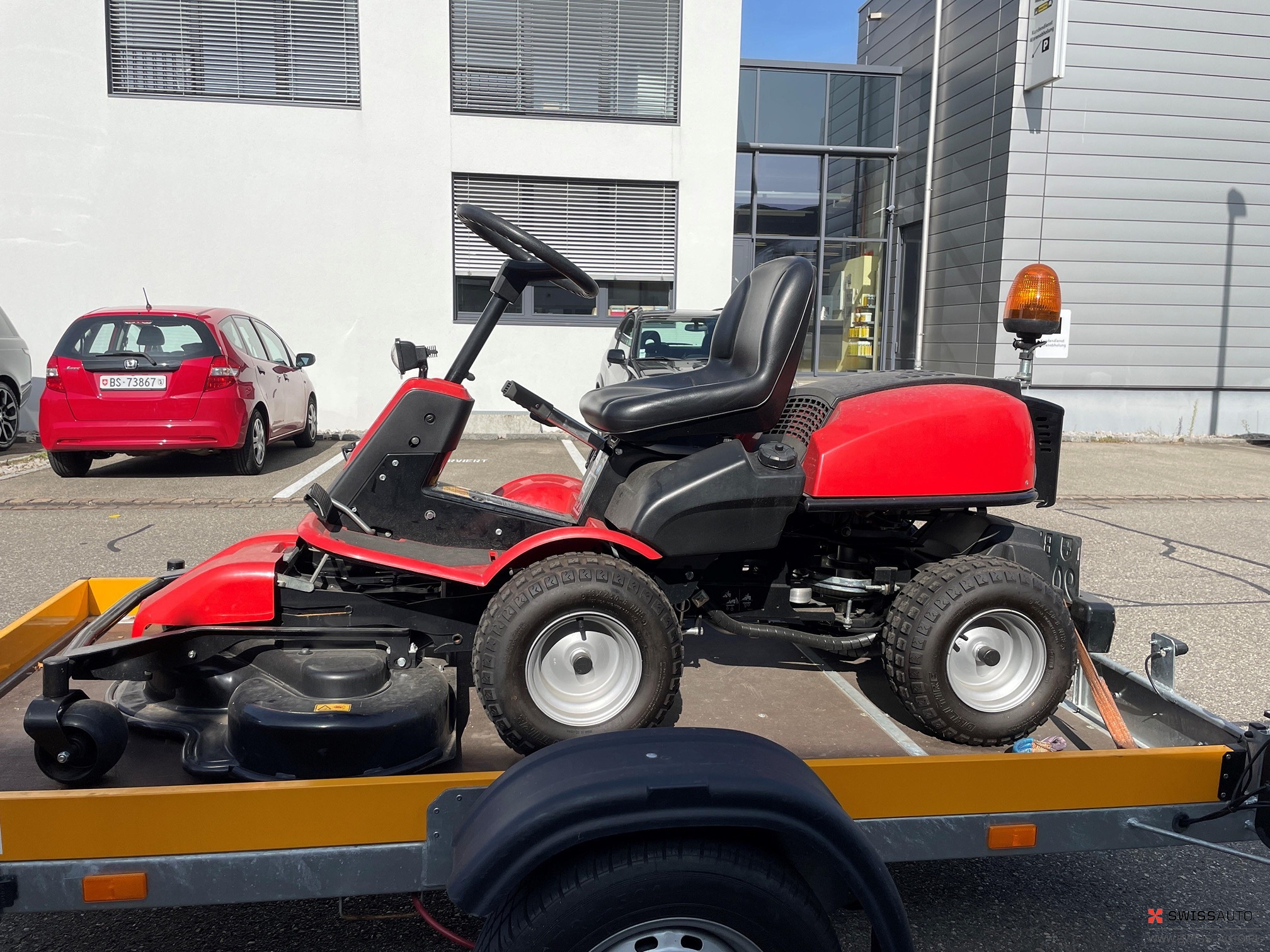 Auction Image