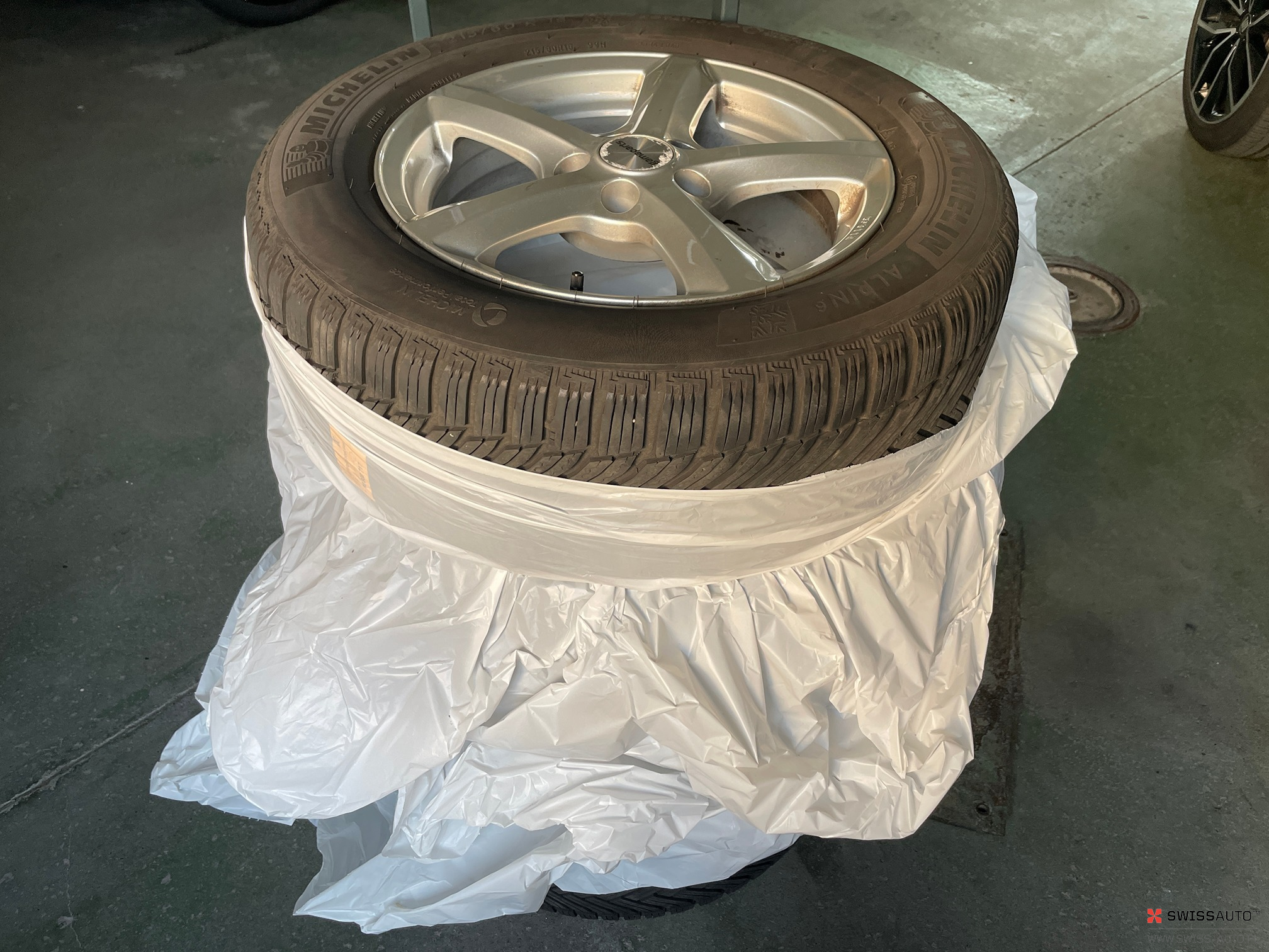 Auction Image