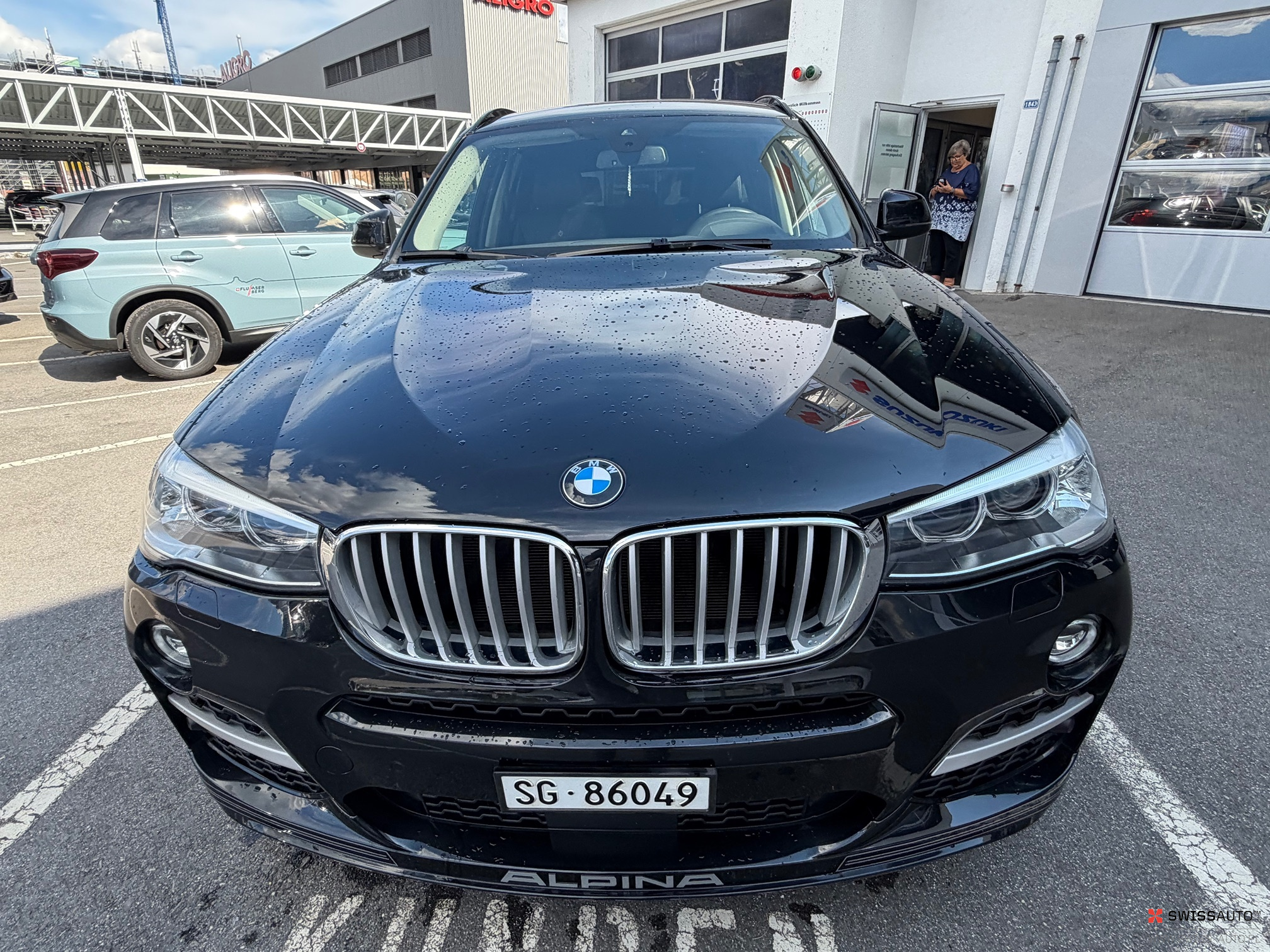 Auction Image