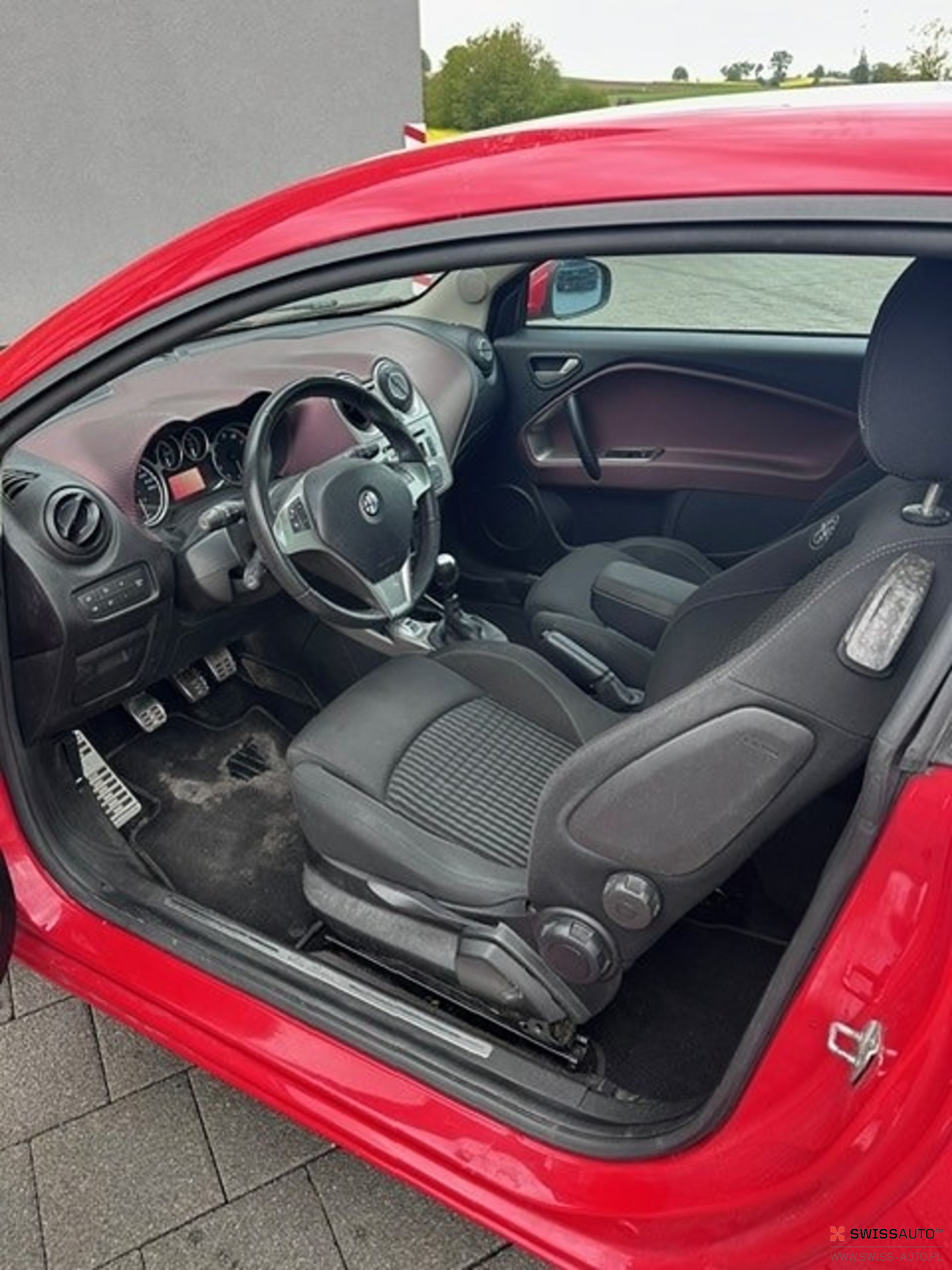 Auction Image