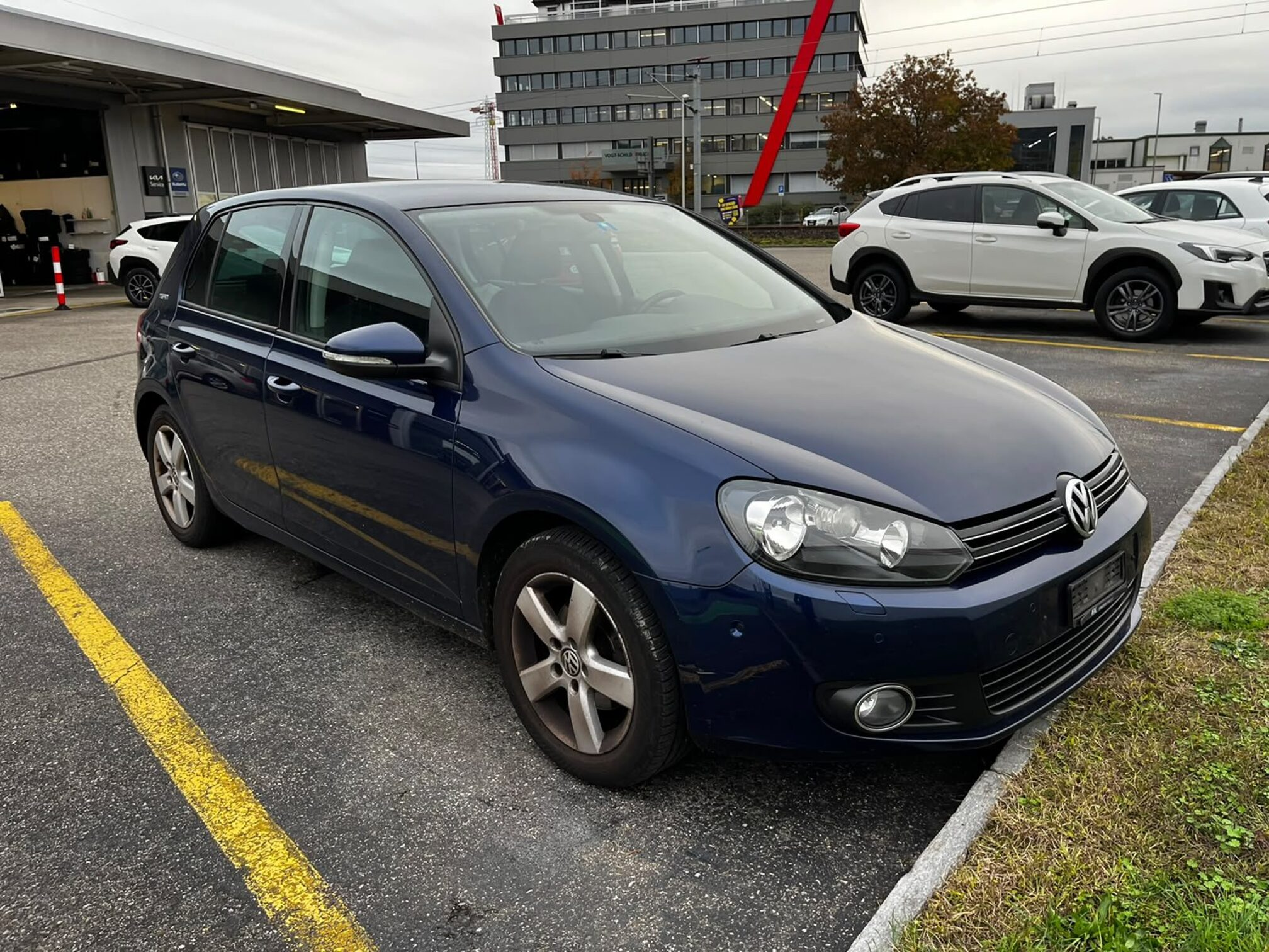 Auction Image
