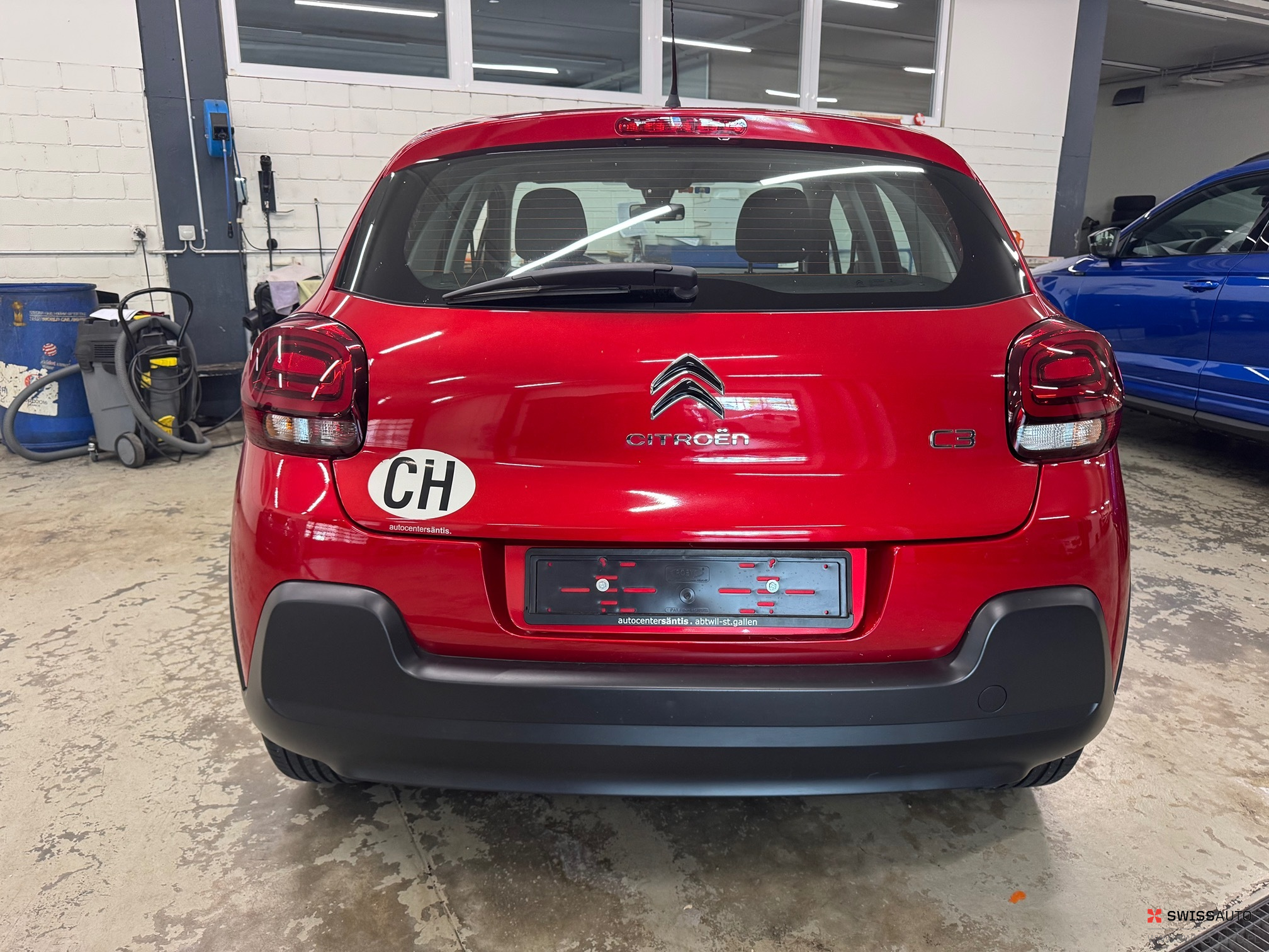 Auction Image