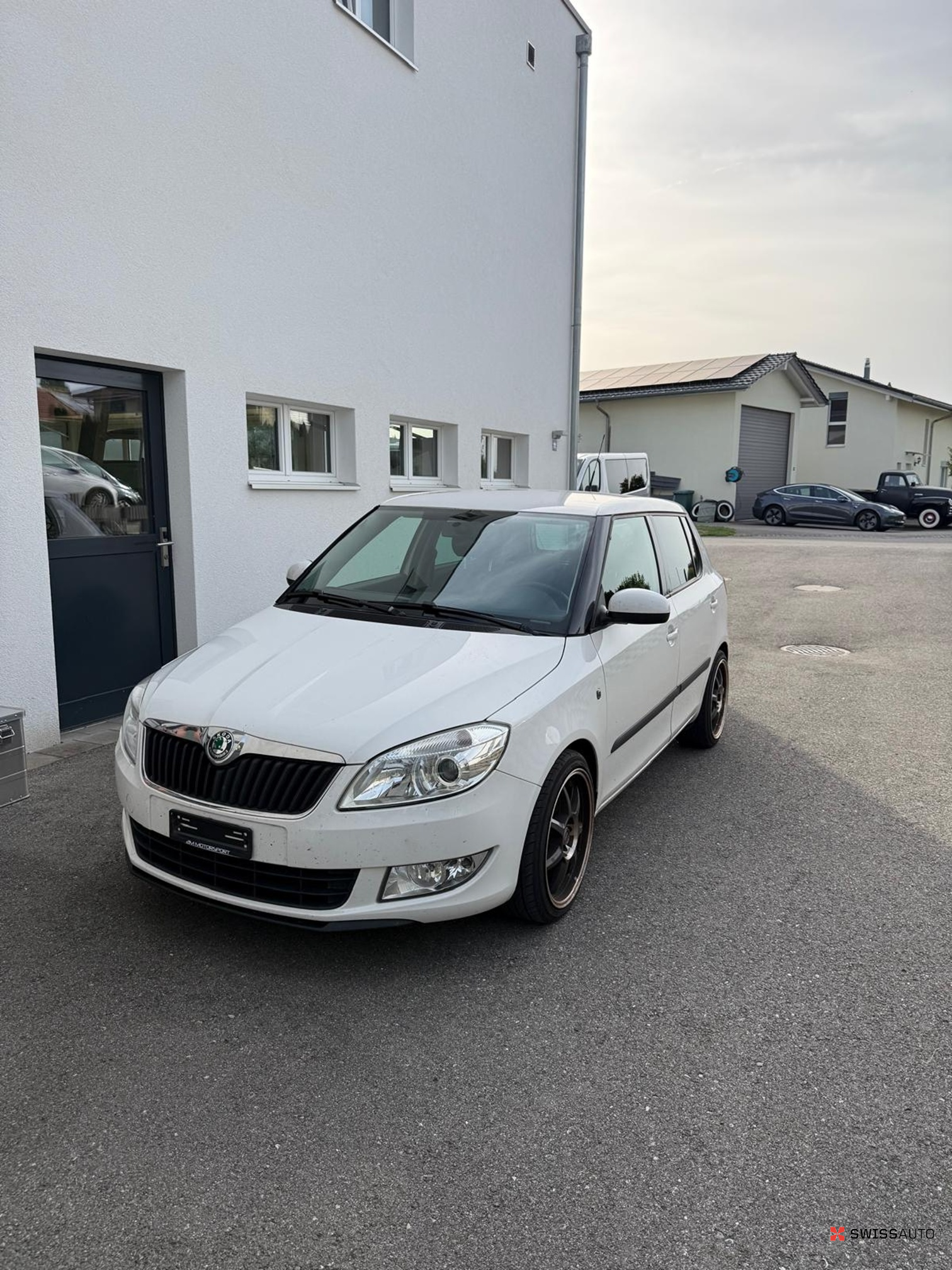 Auction Image