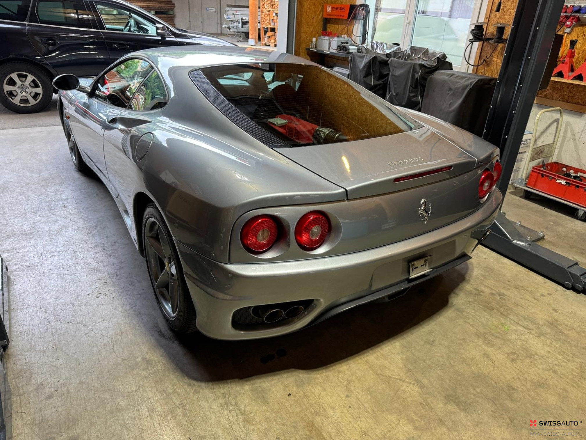 Auction Image