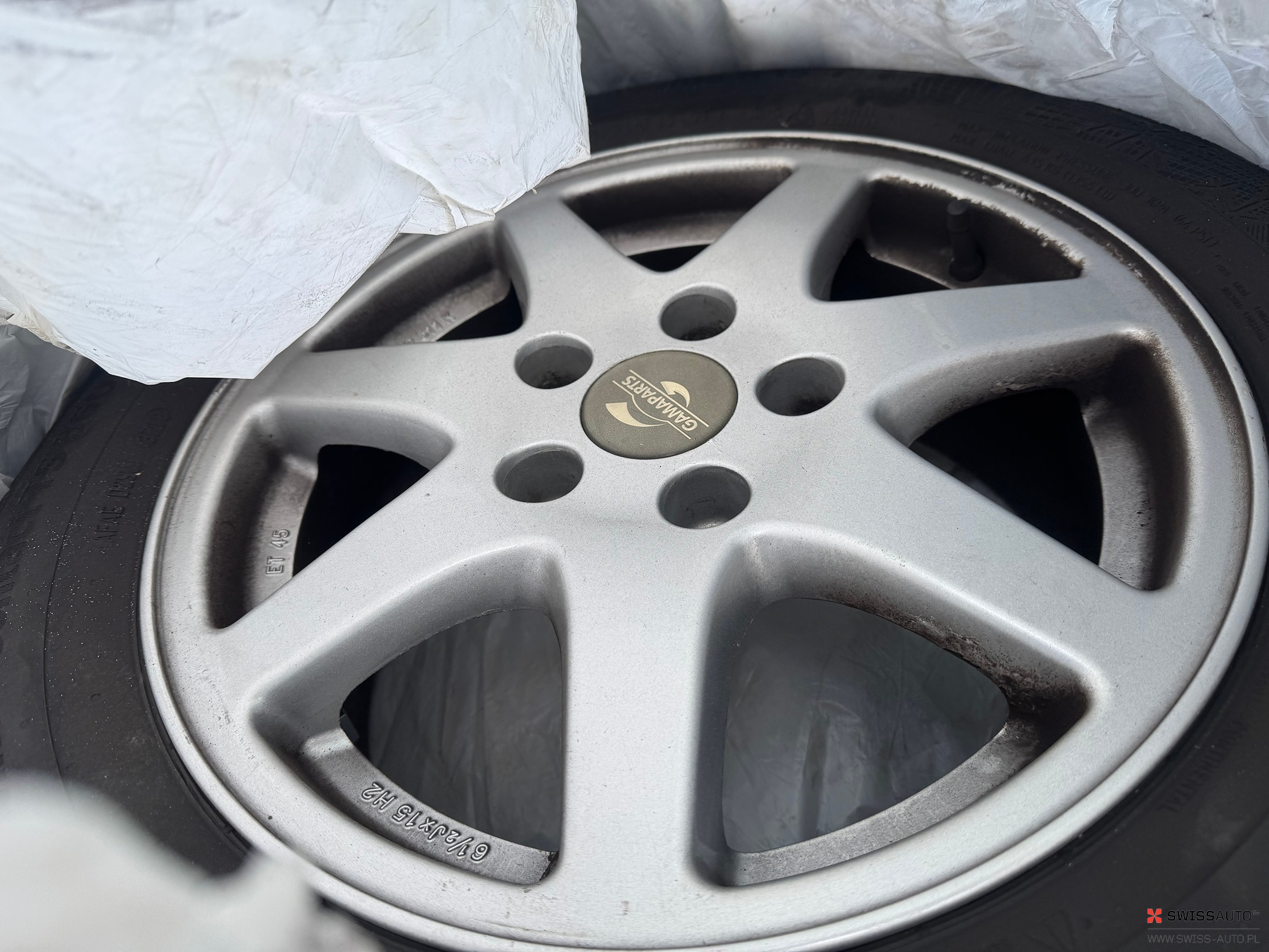 Auction Image
