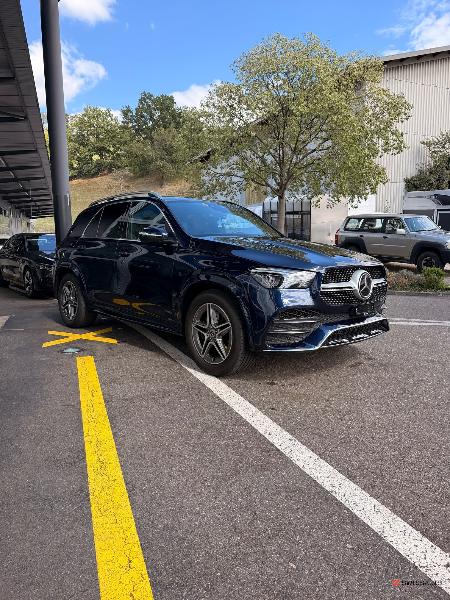 Auction Image