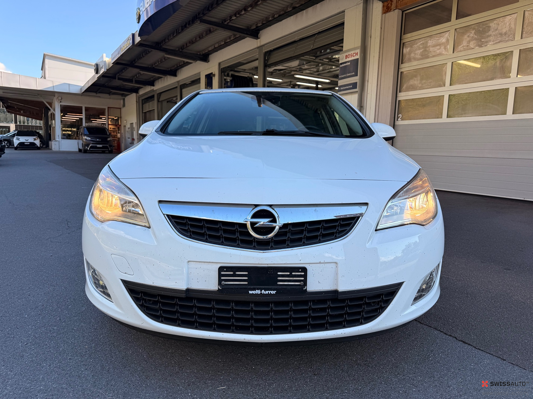 Auction Image