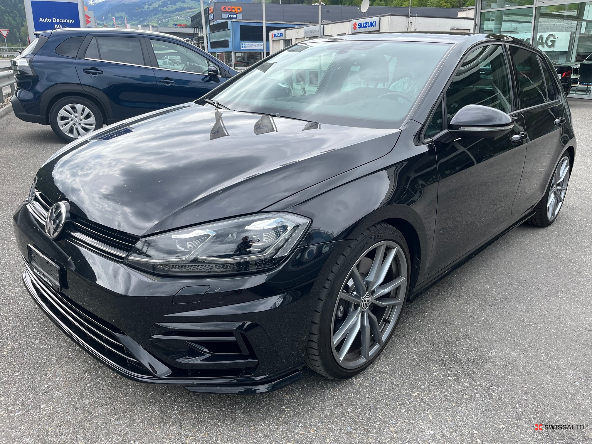 Auction Image