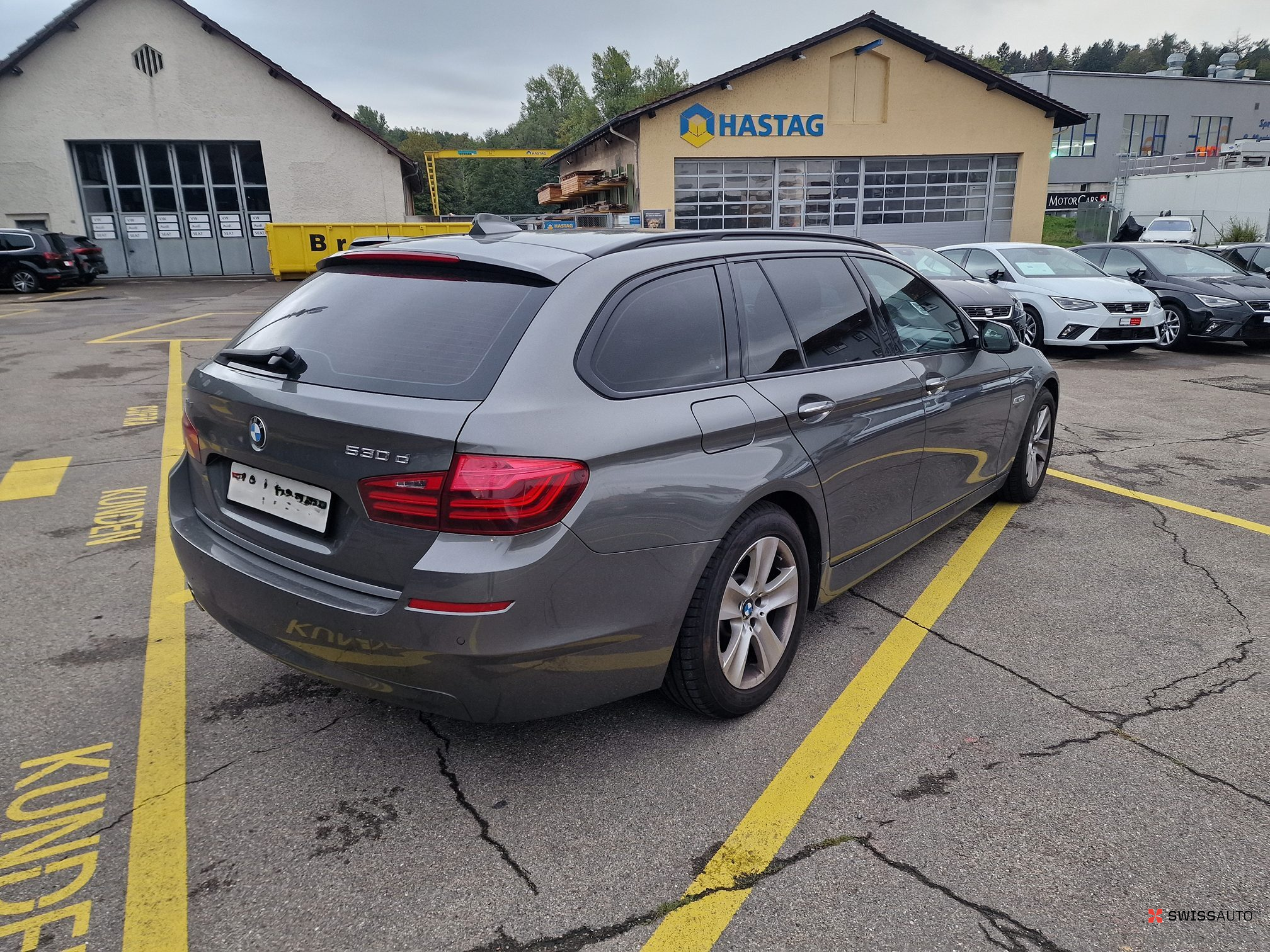 Auction Image