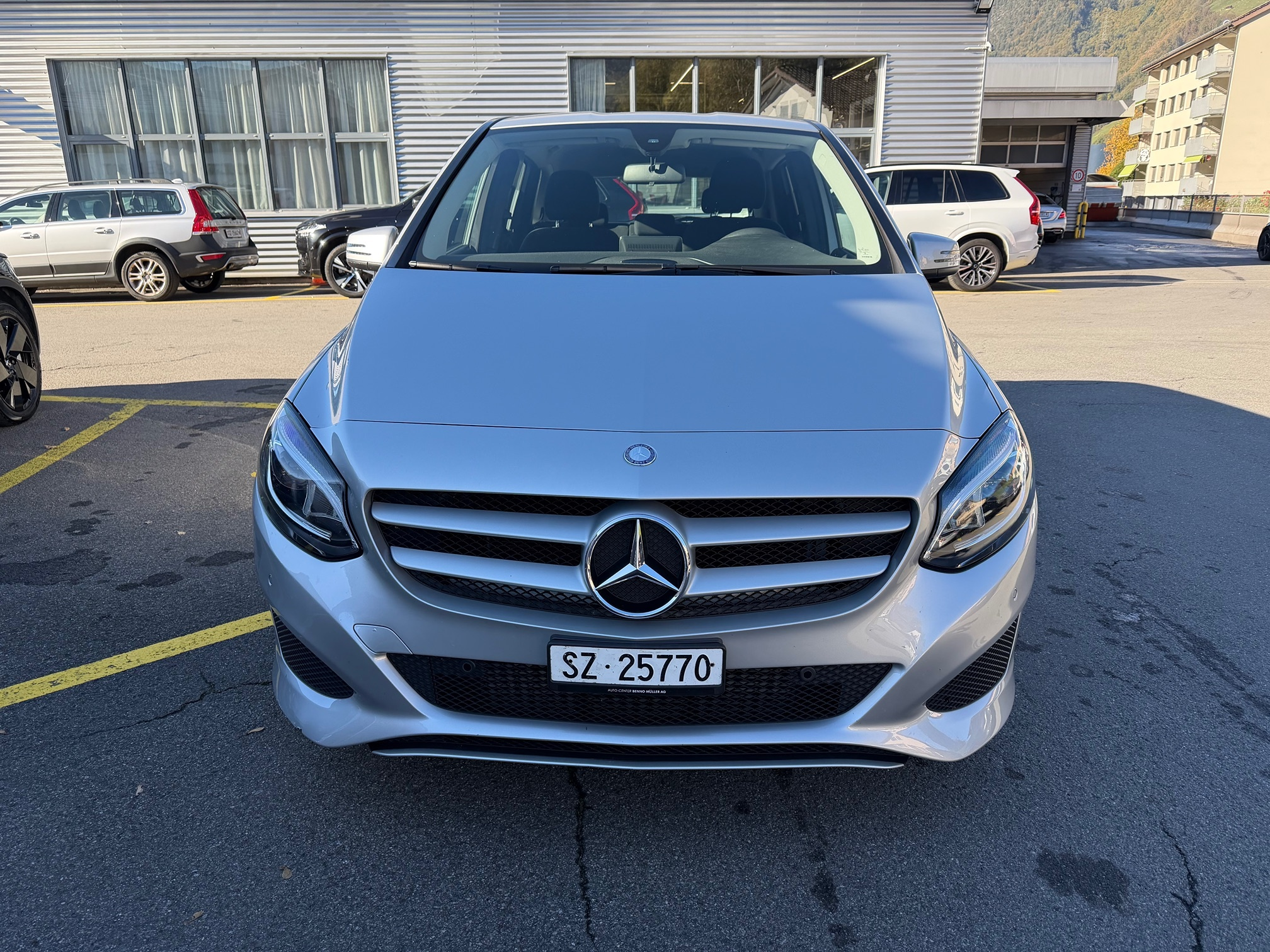 Auction Image