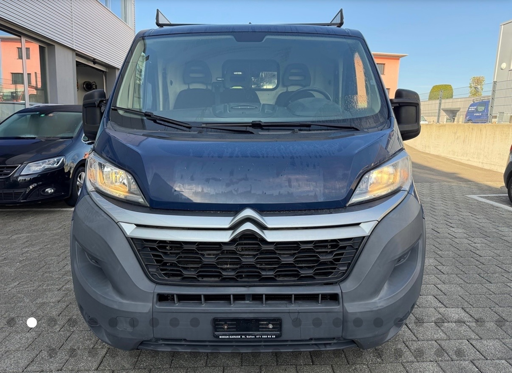 Auction Image