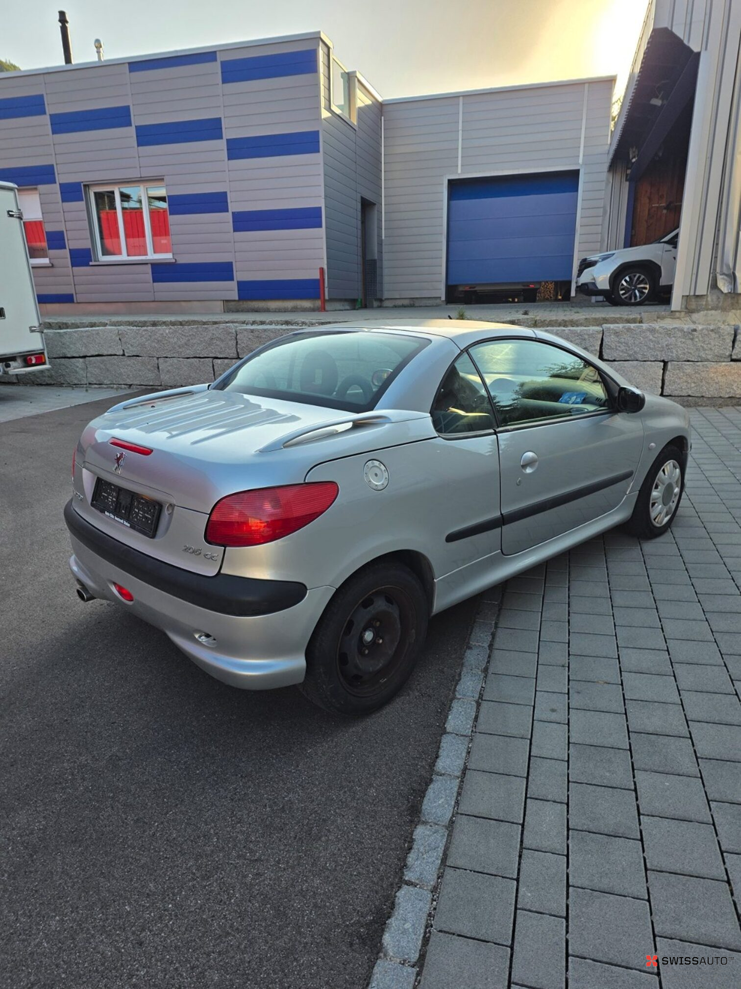 Auction Image