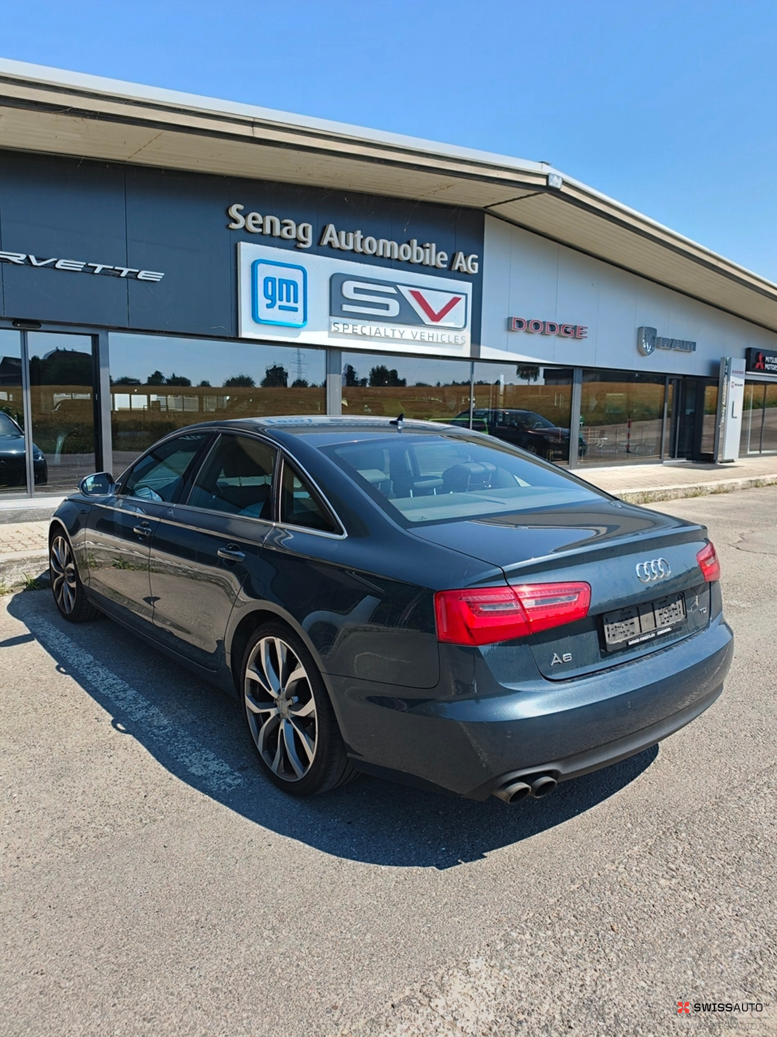Auction Image