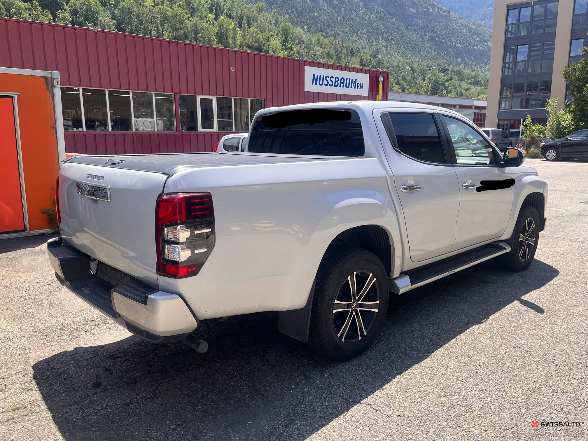 Auction Image
