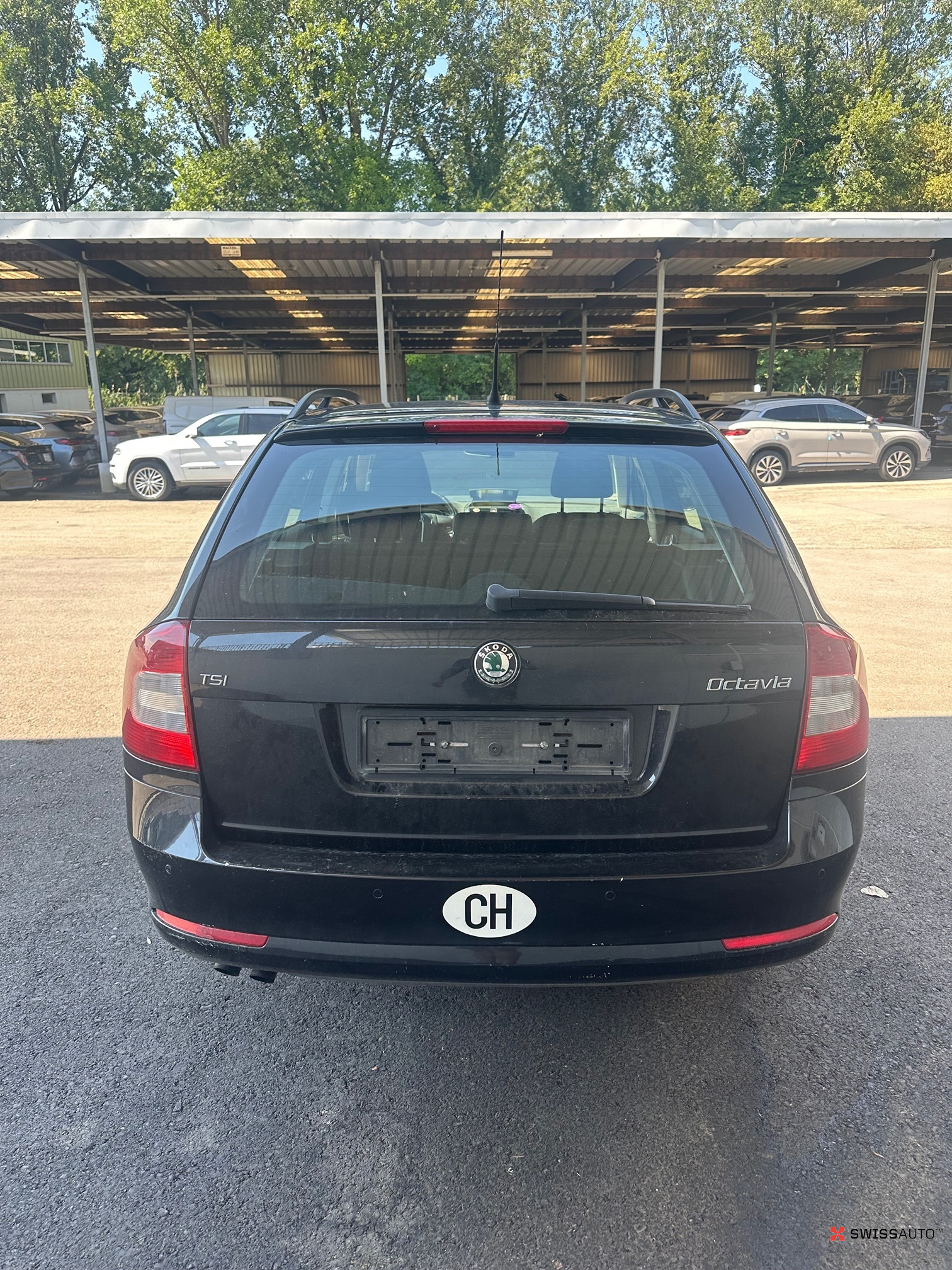 Auction Image