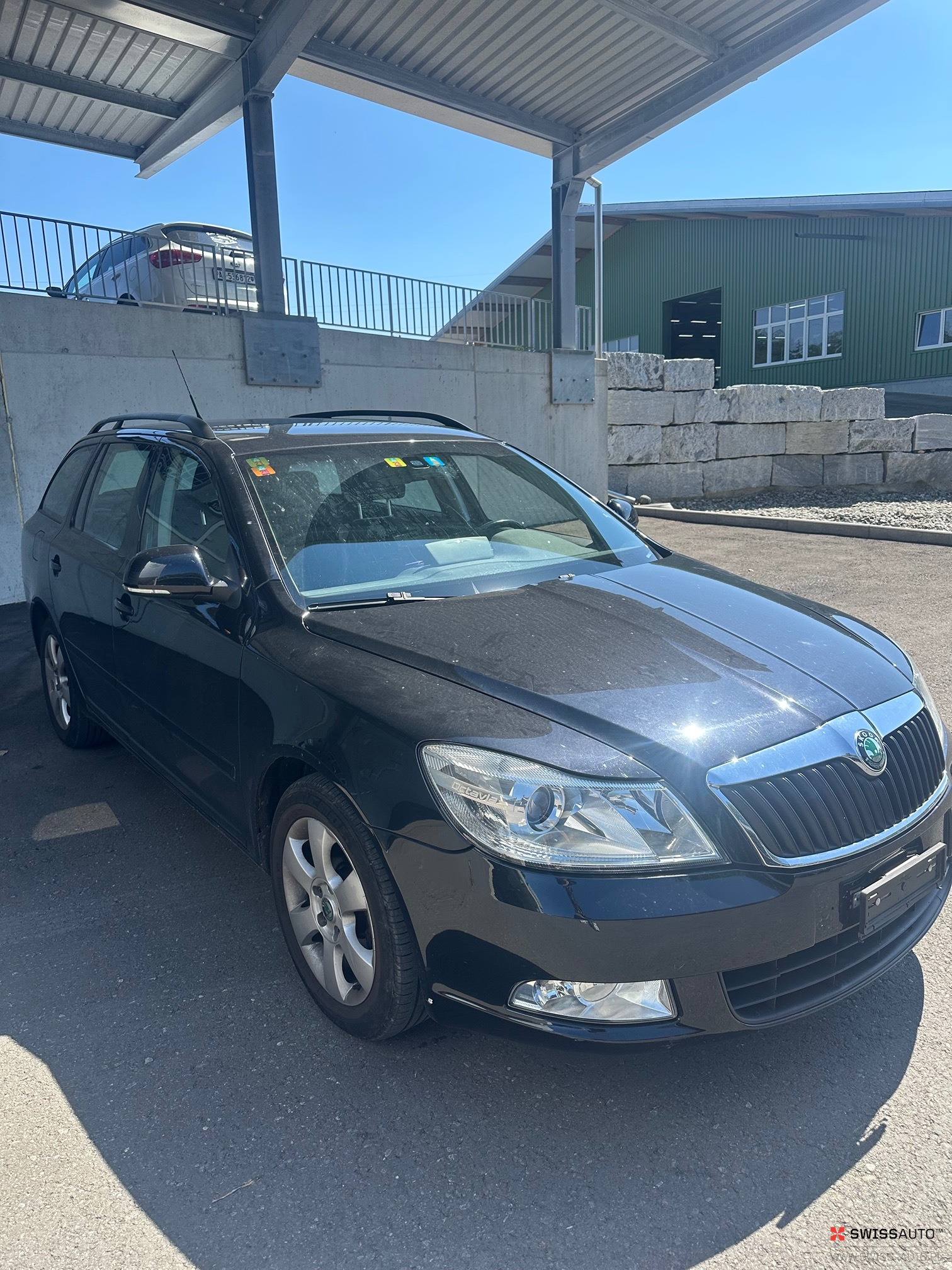 Auction Image