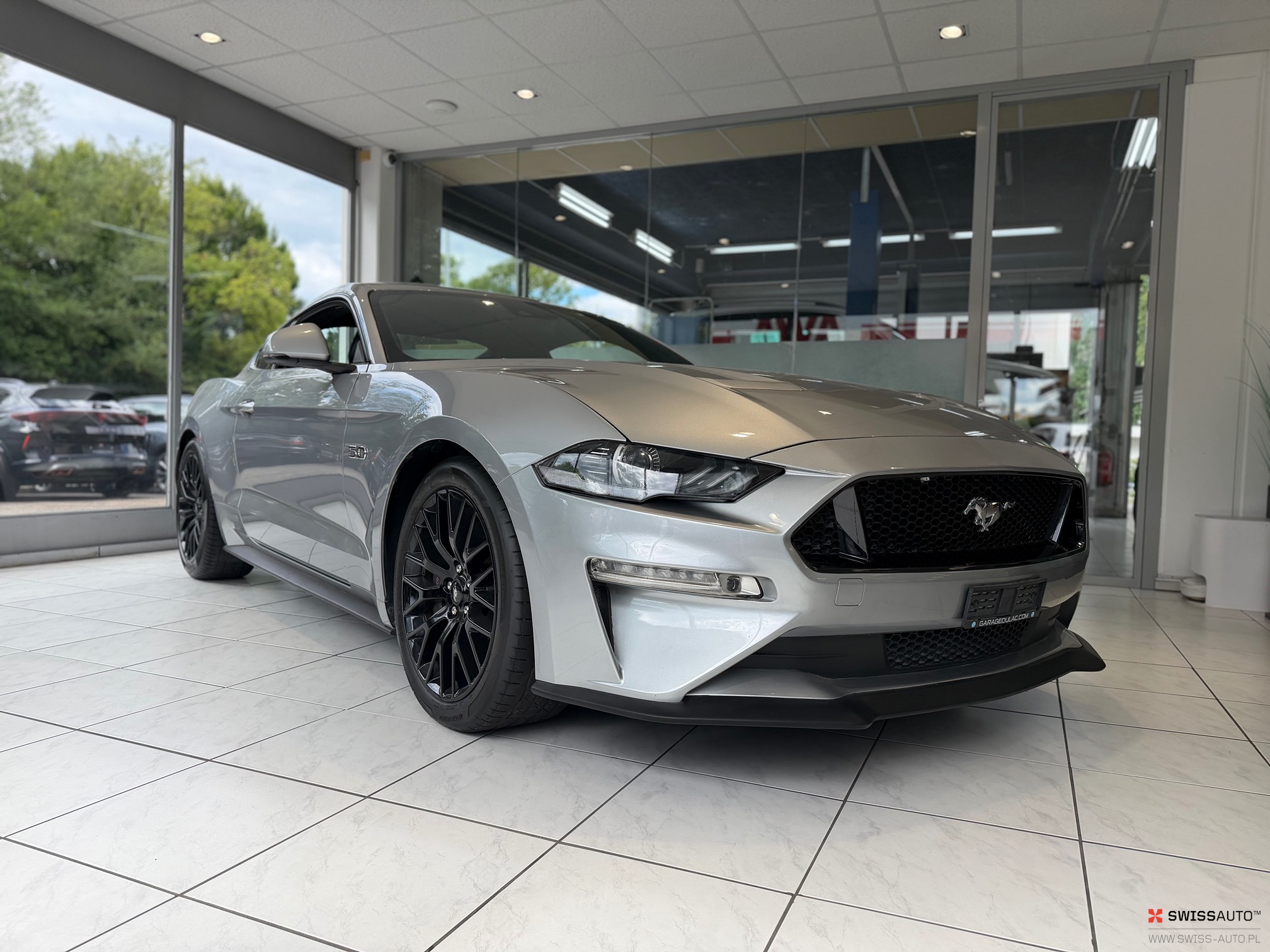 Auction Image