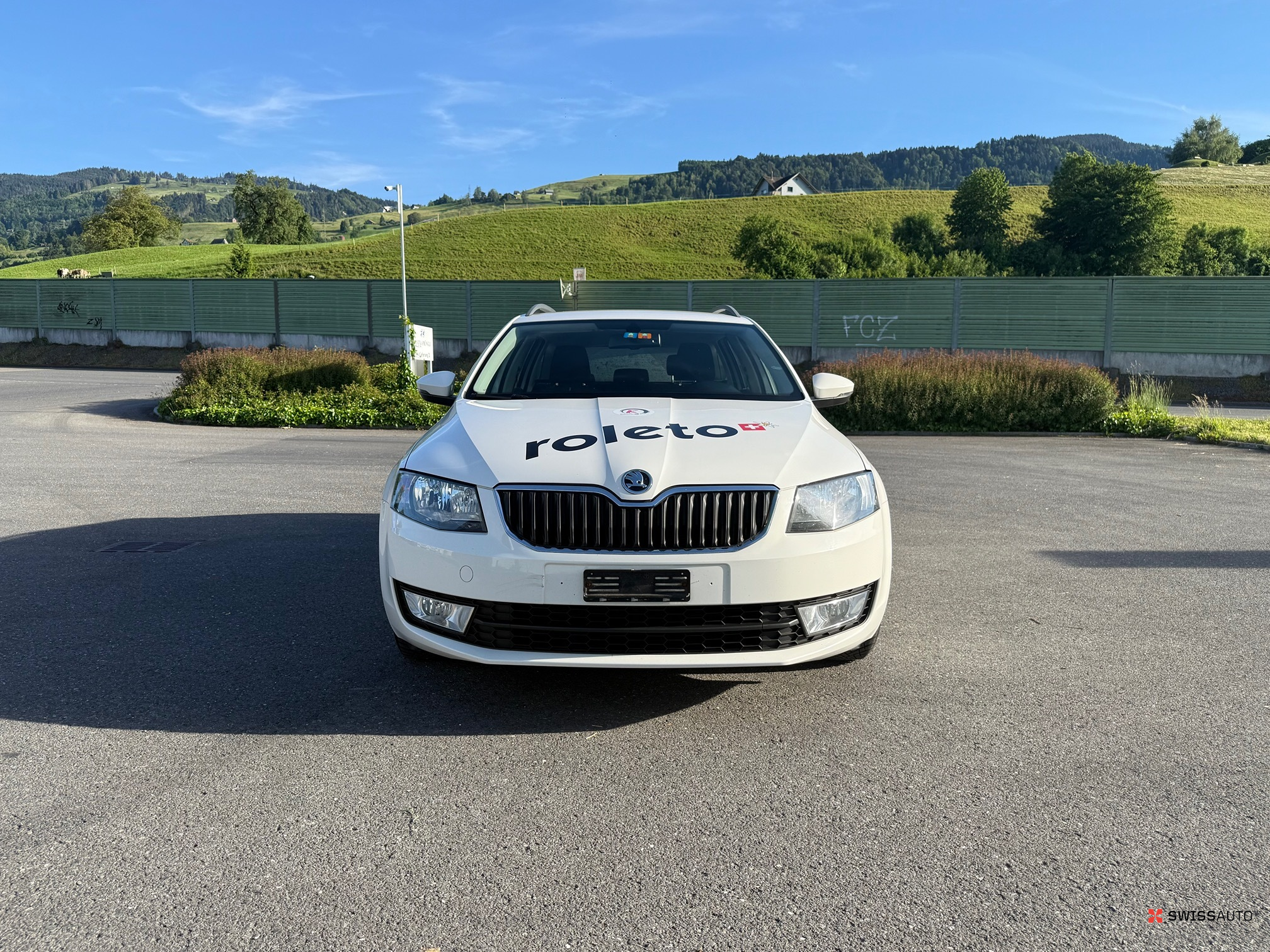 Auction Image