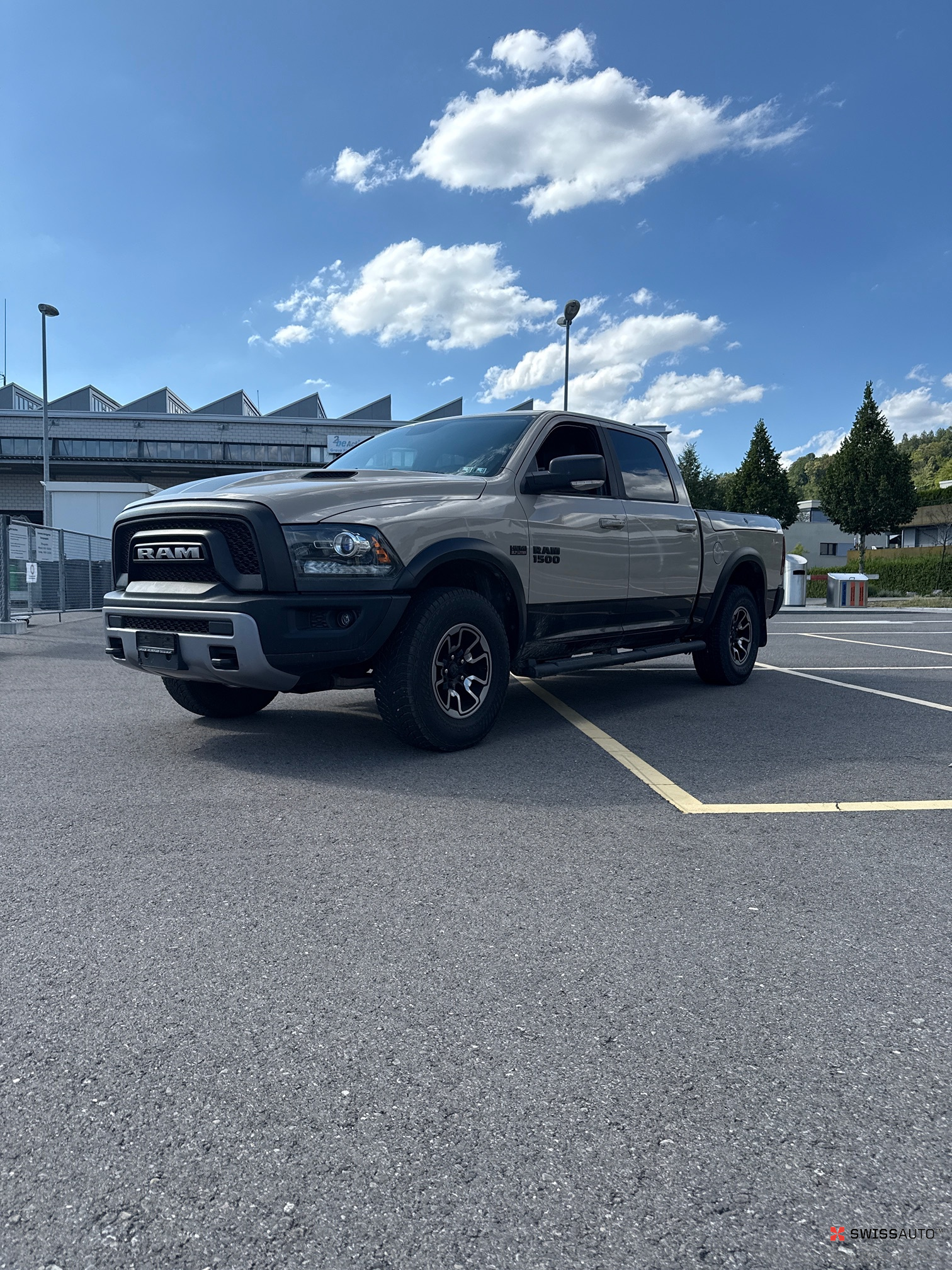 Auction Image