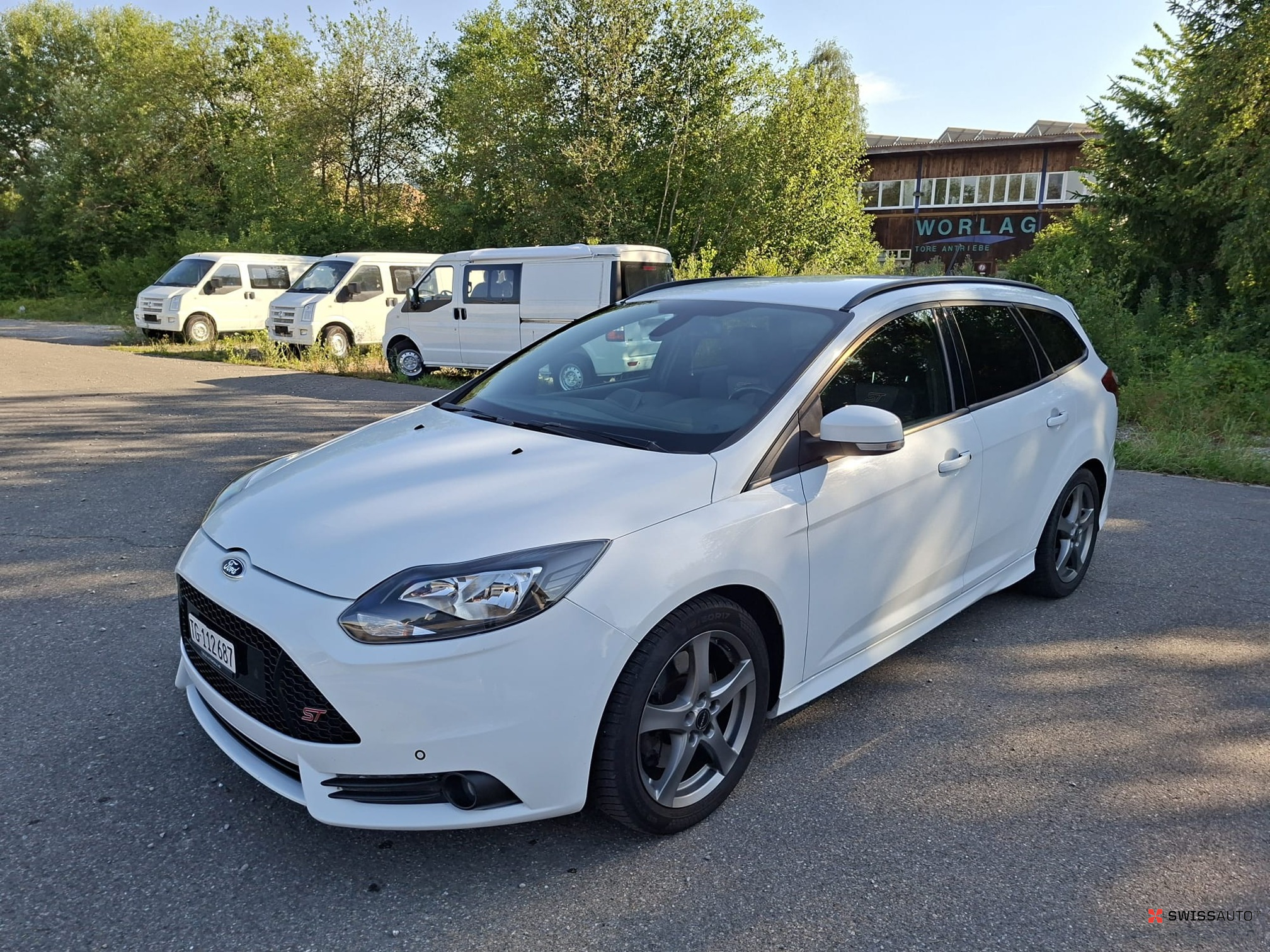 Auction Image
