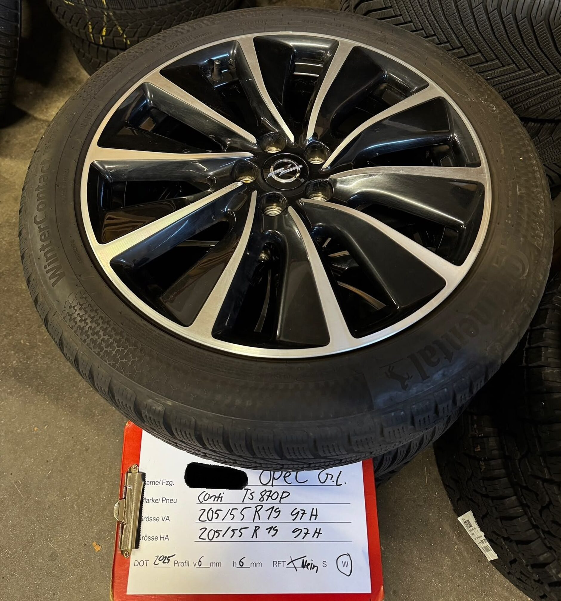 Auction Image