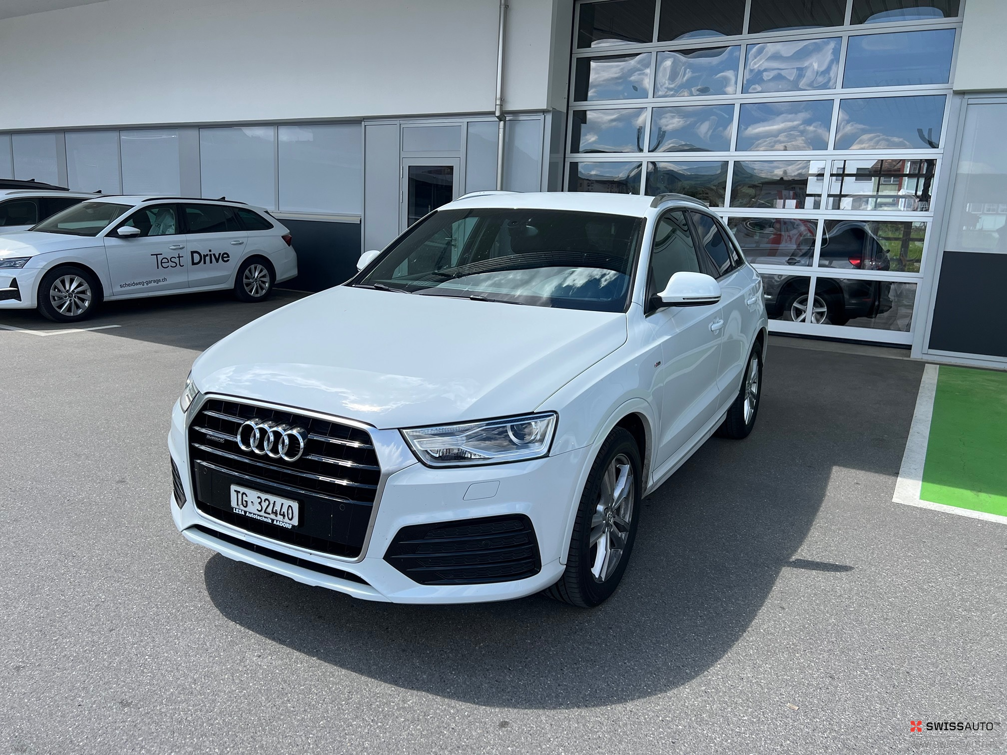 Auction Image