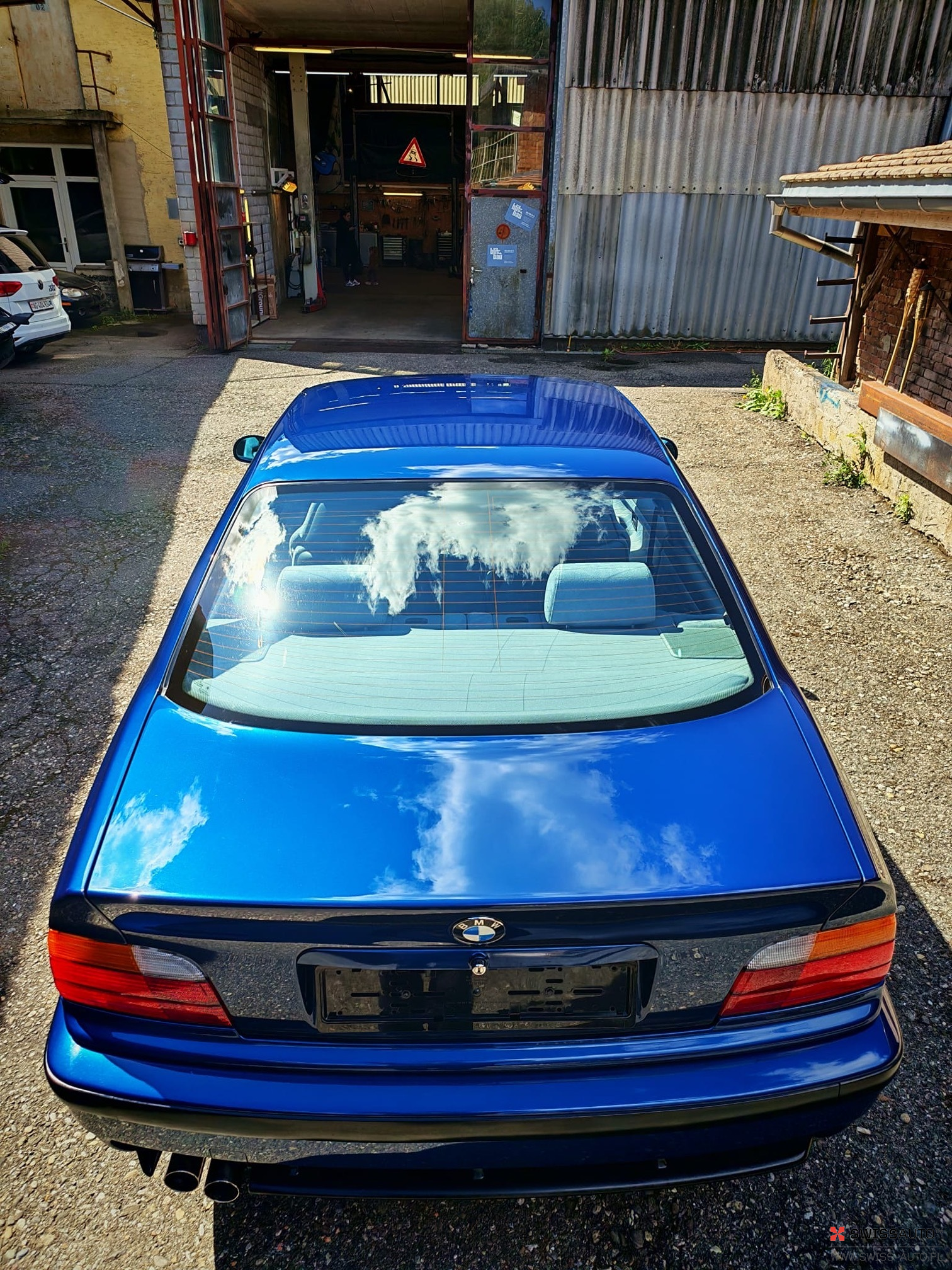 Auction Image