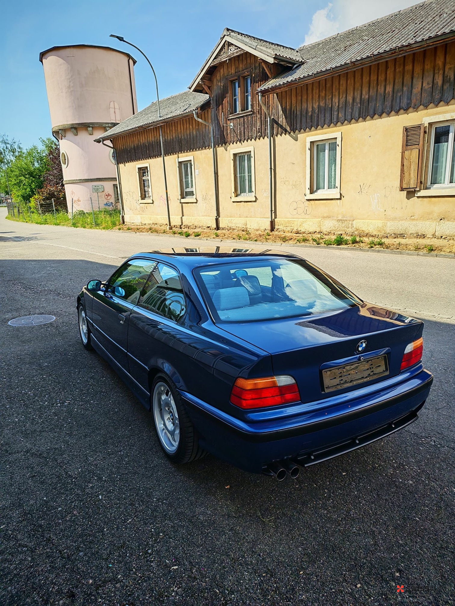 Auction Image