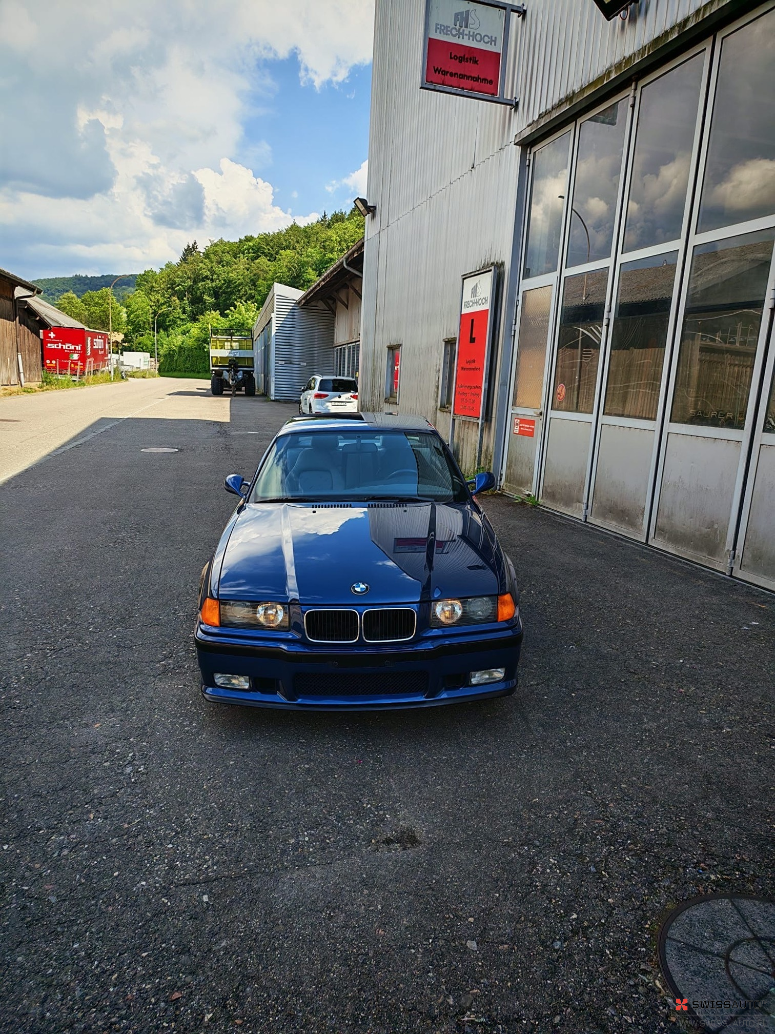 Auction Image