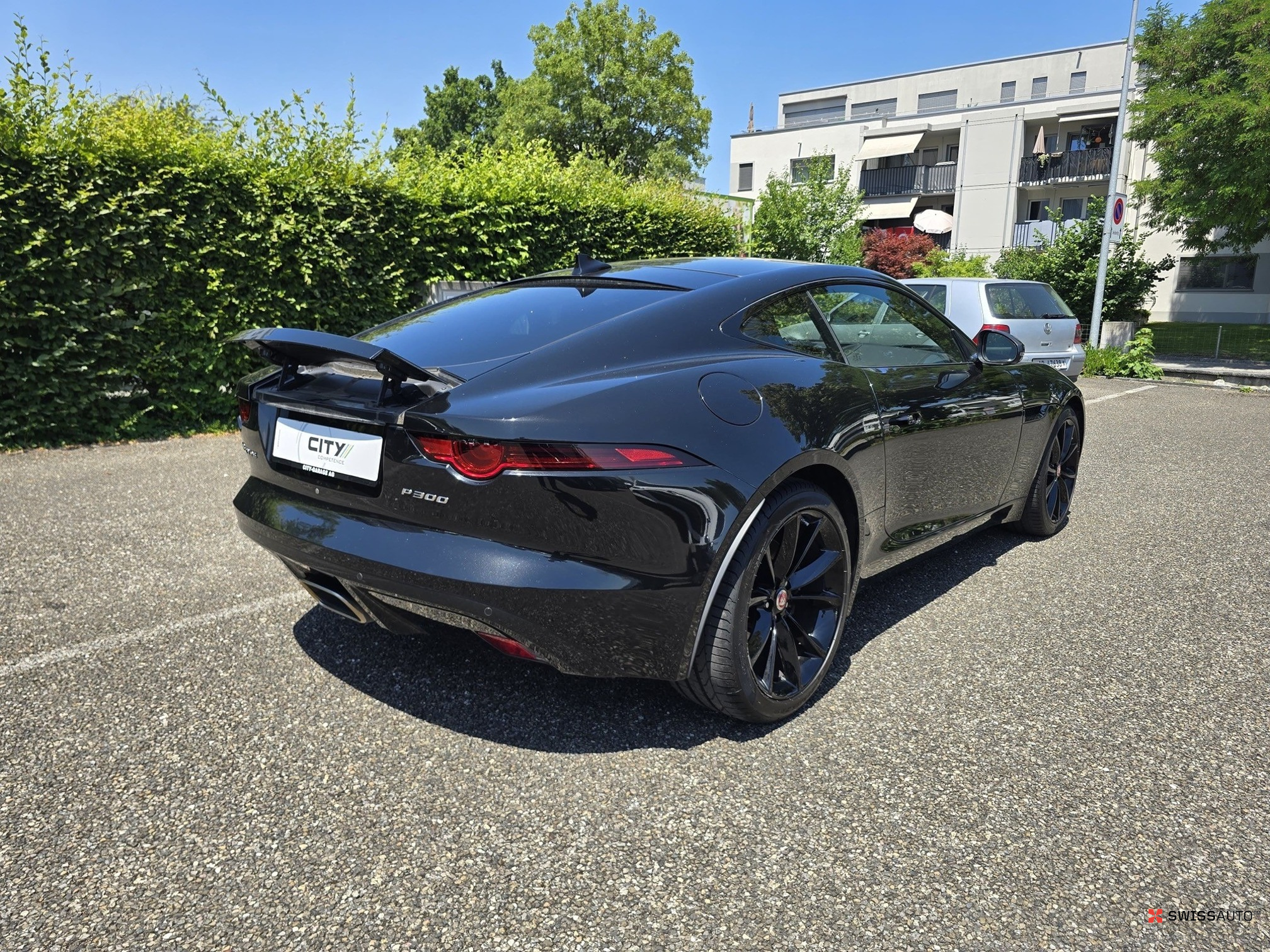 Auction Image