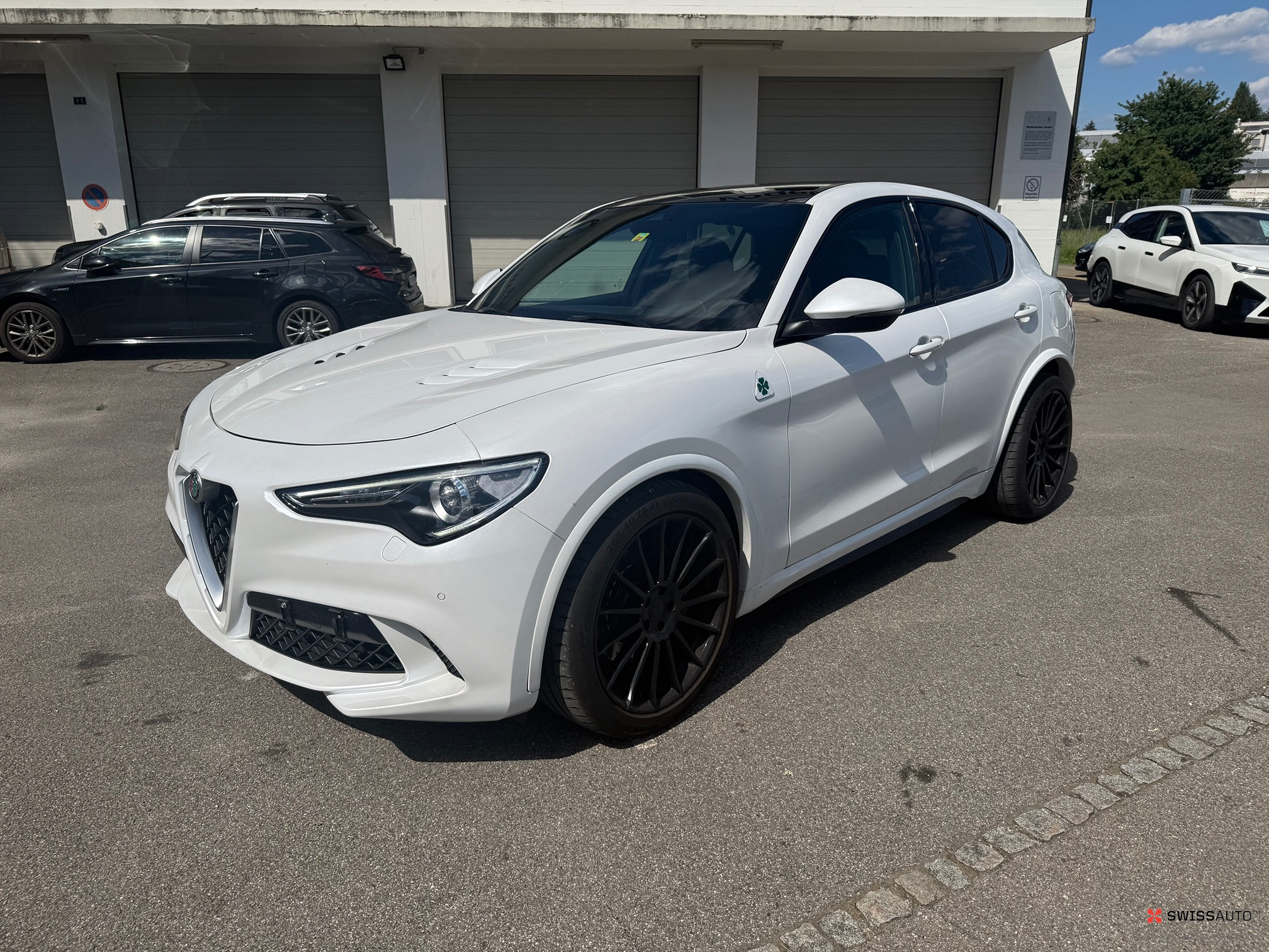 Auction Image