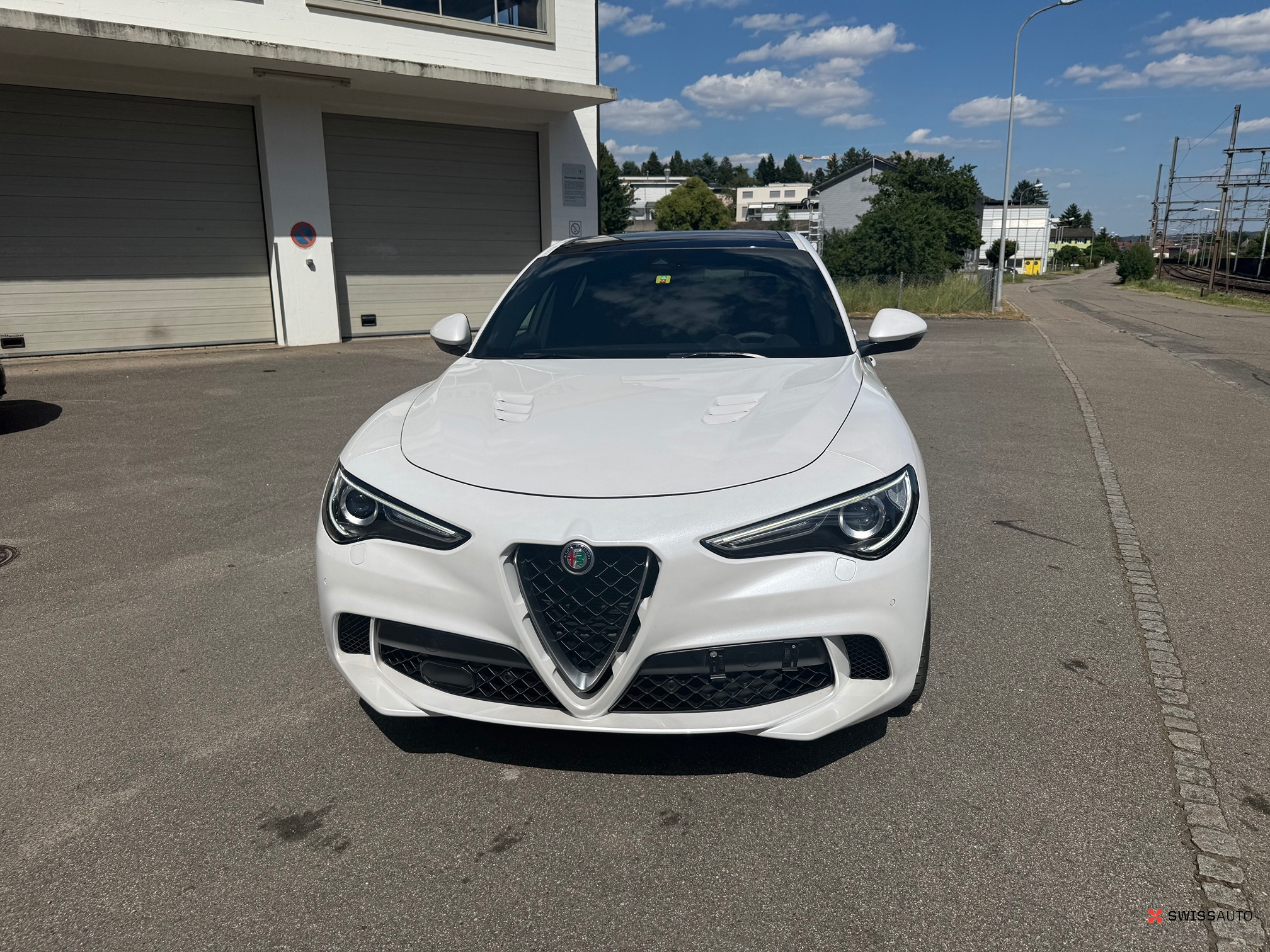 Auction Image