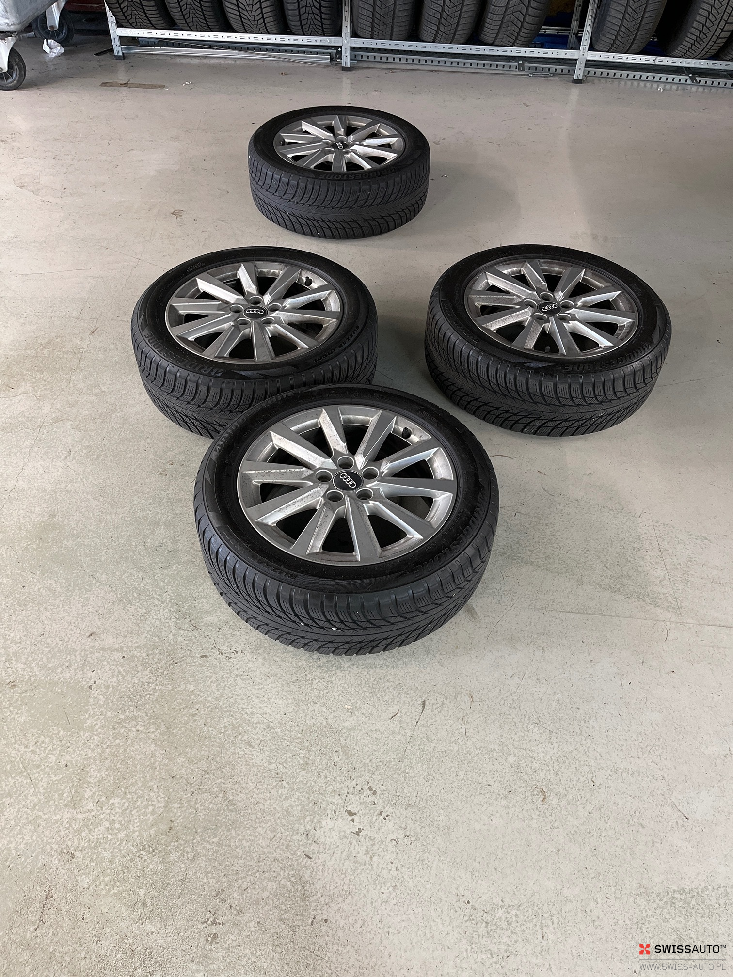 Auction Image
