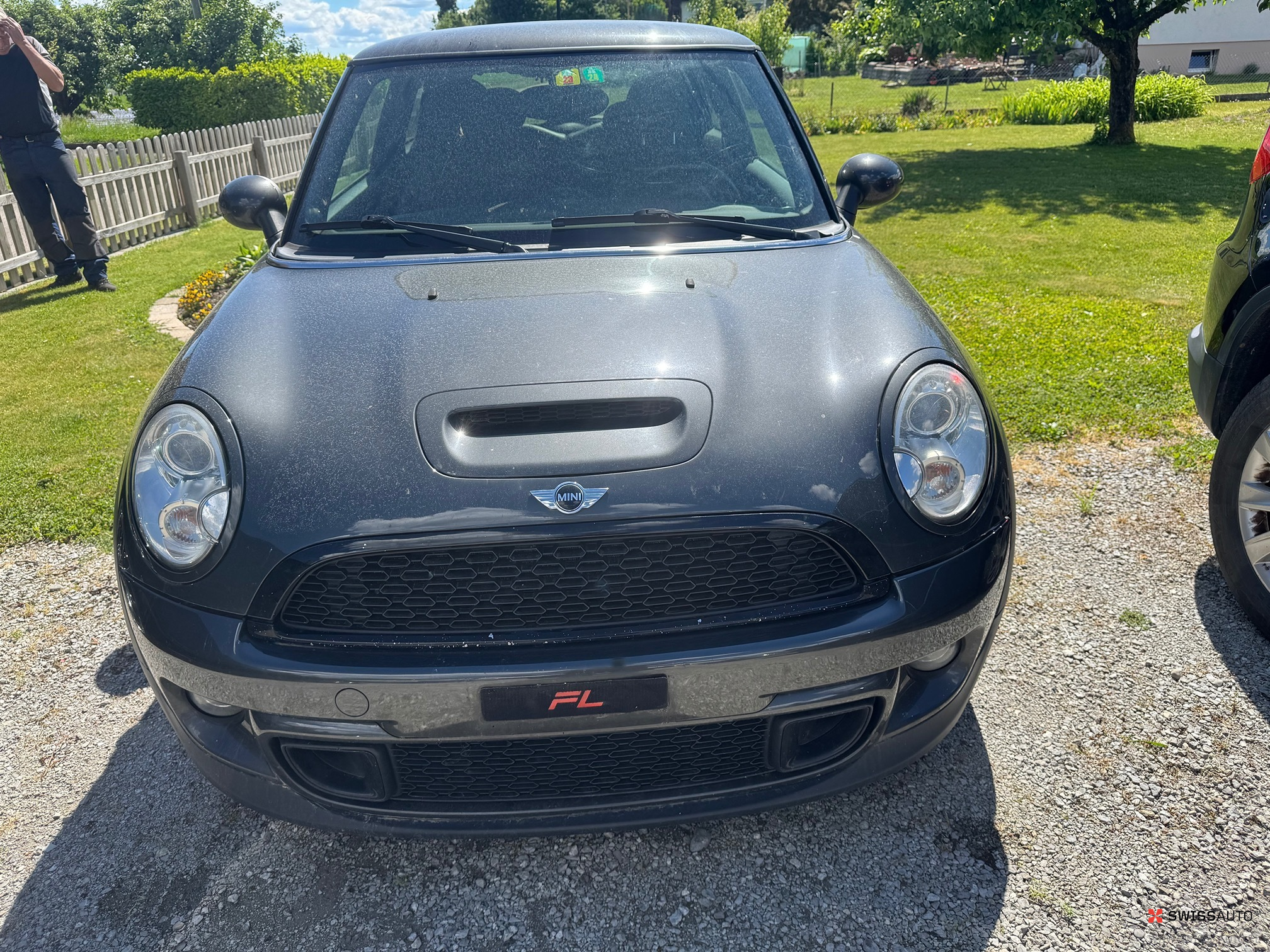 Auction Image