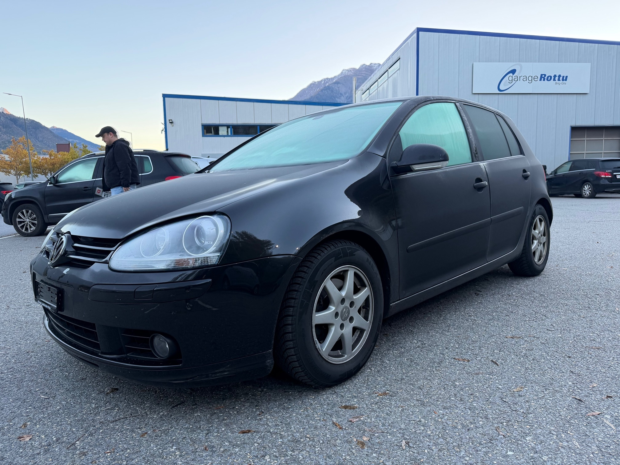 Auction Image