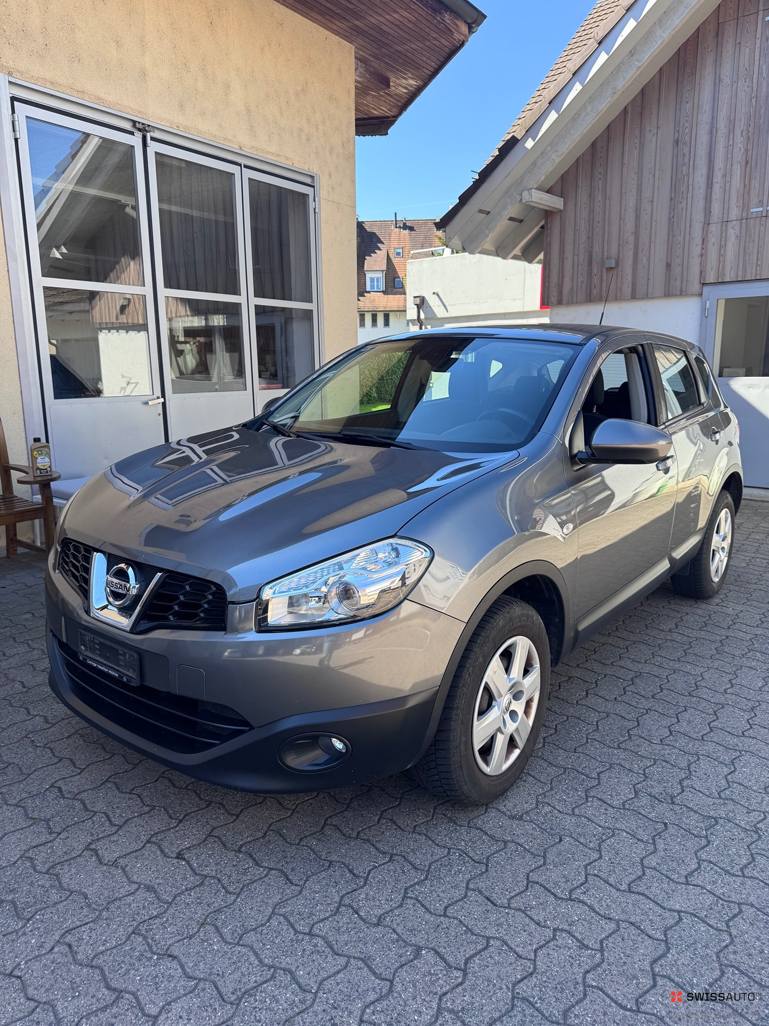 Auction Image