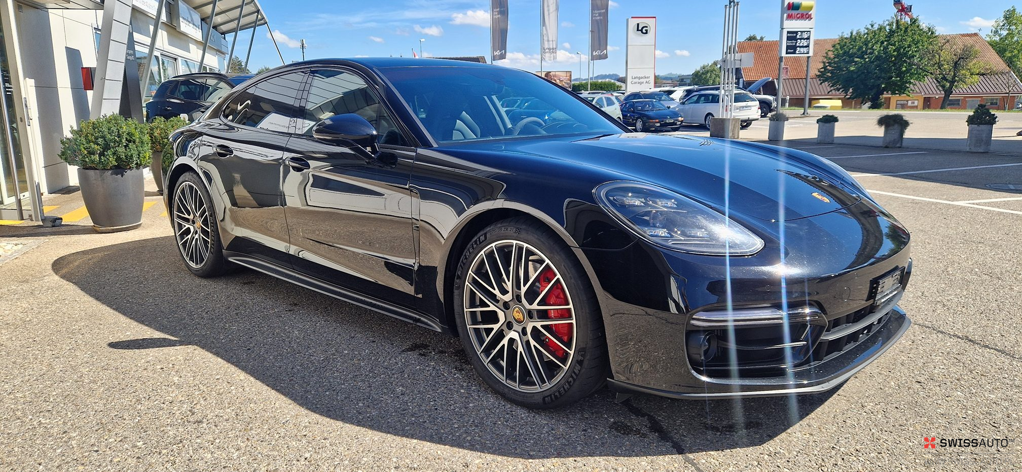 Auction Image