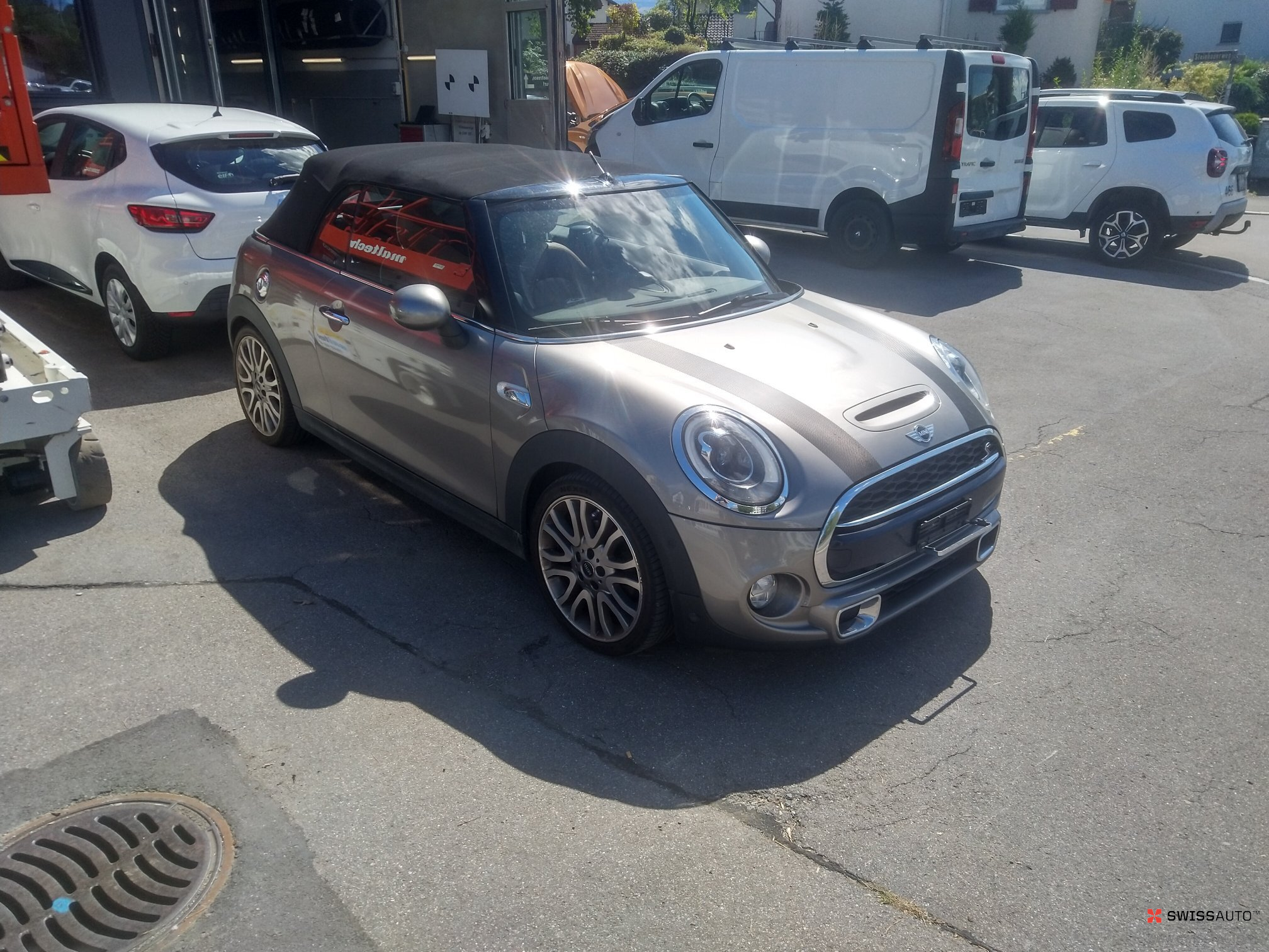 Auction Image