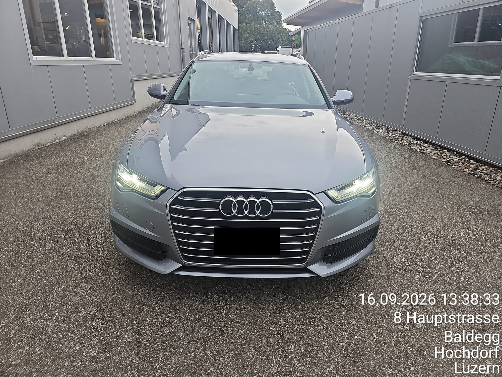 Auction Image