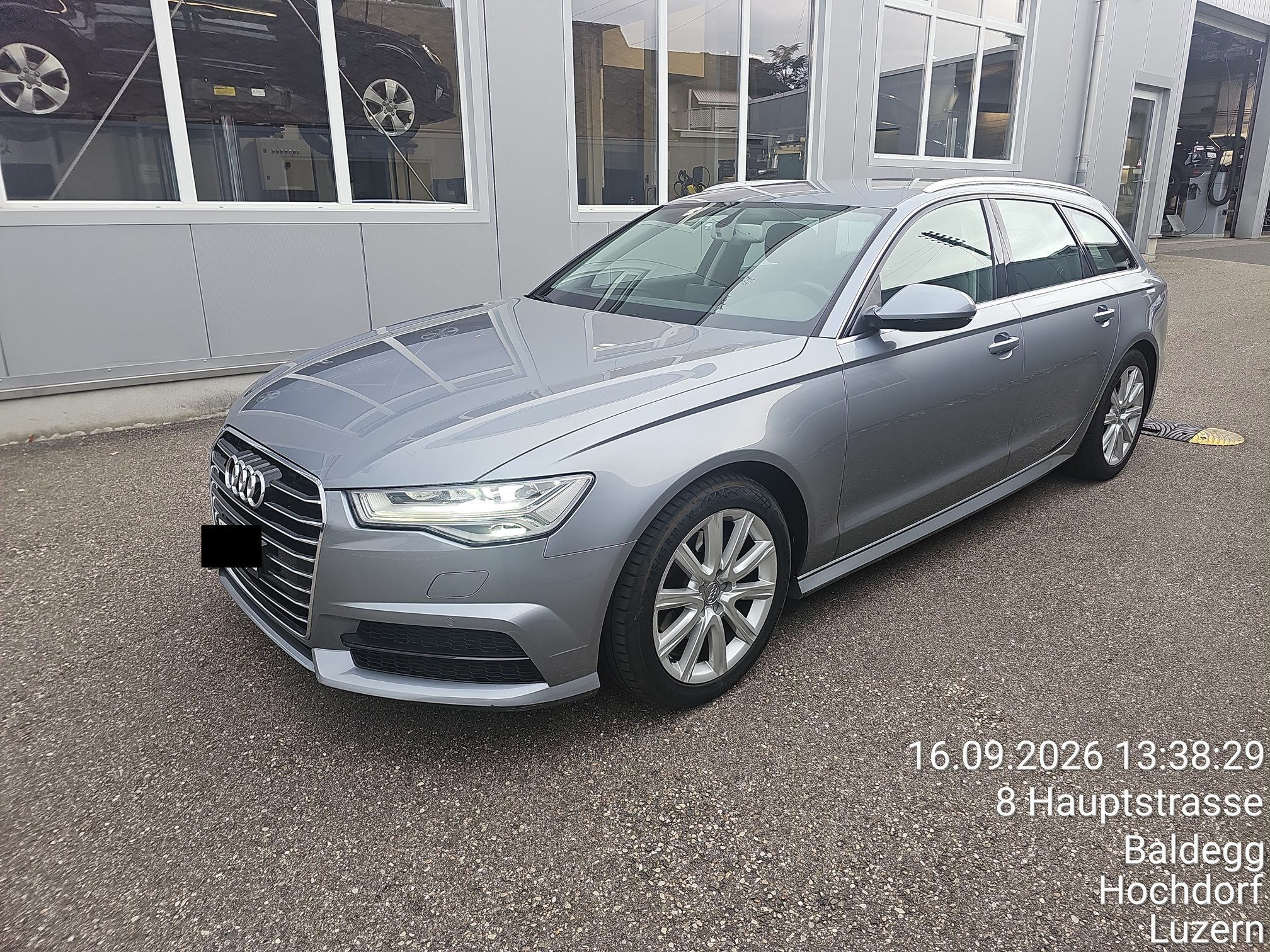 Auction Image
