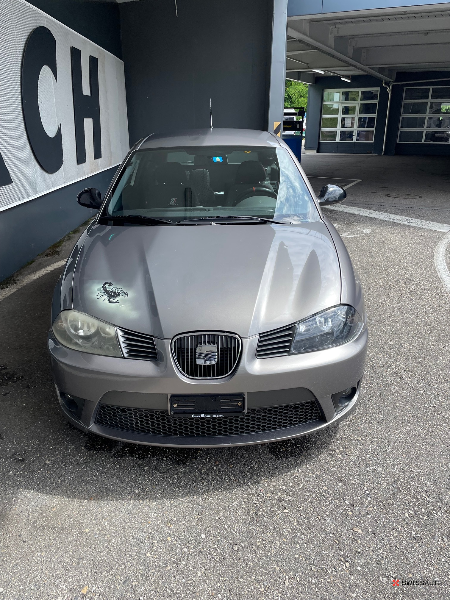 Auction Image