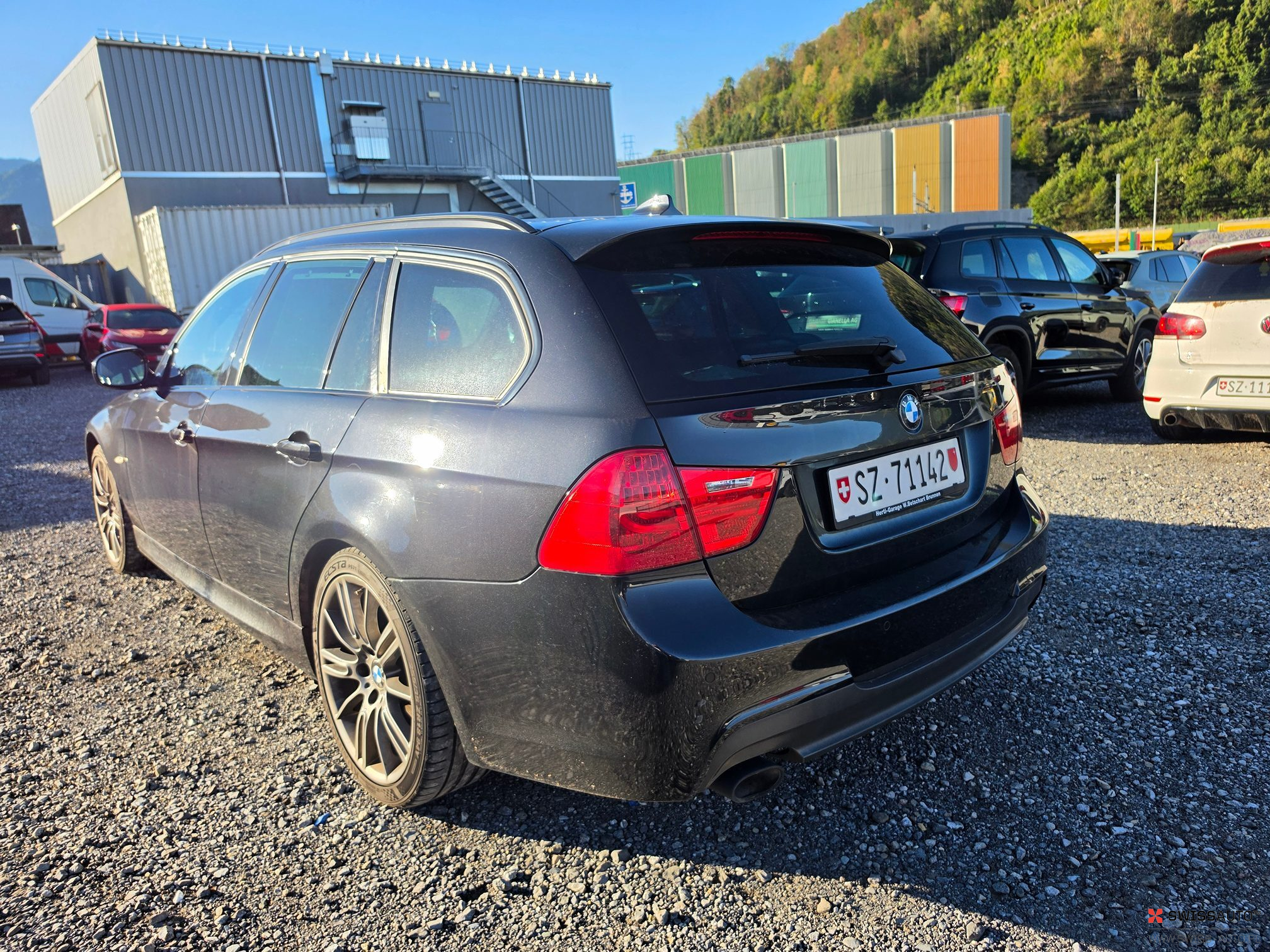 Auction Image