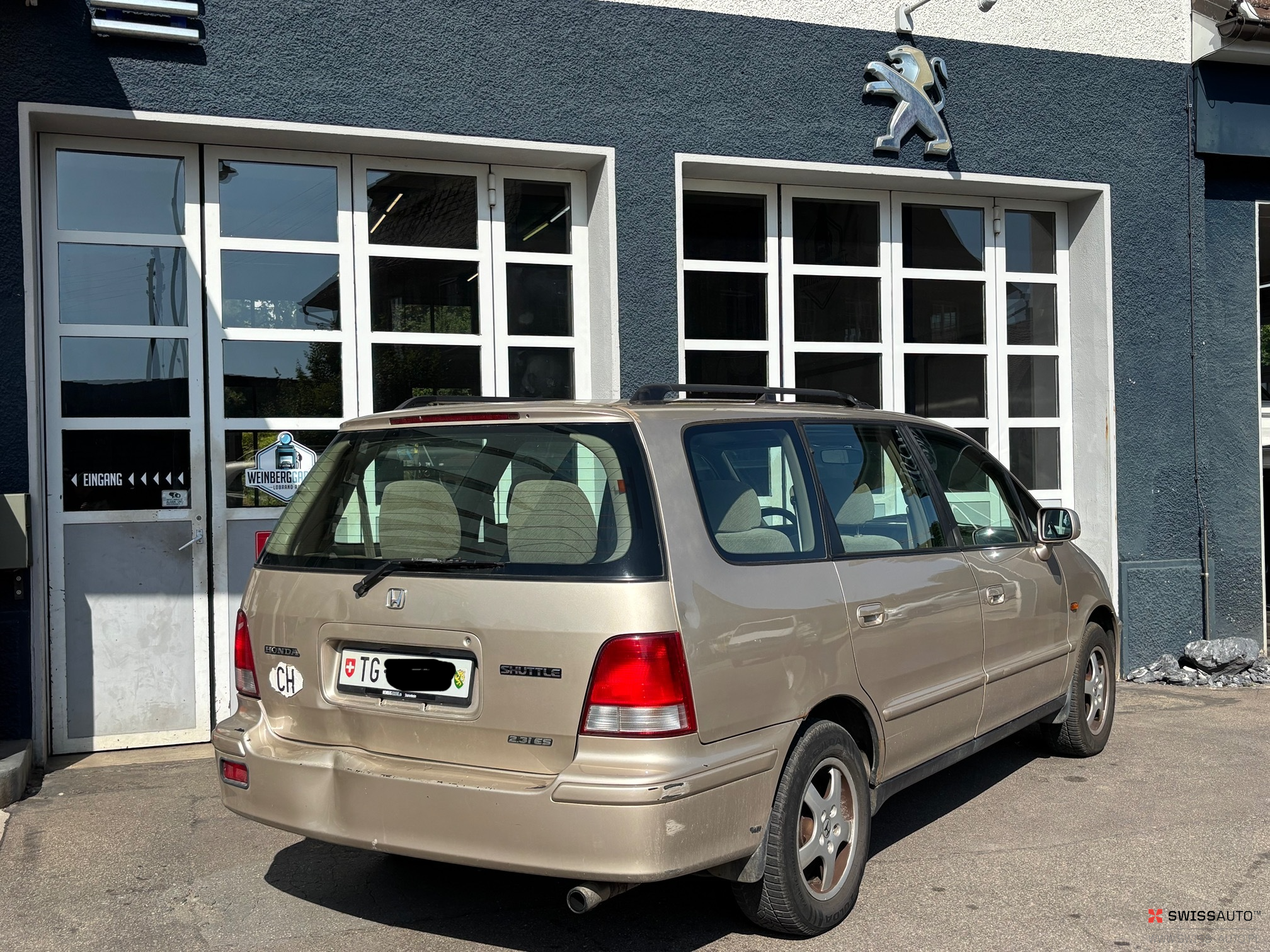 Auction Image