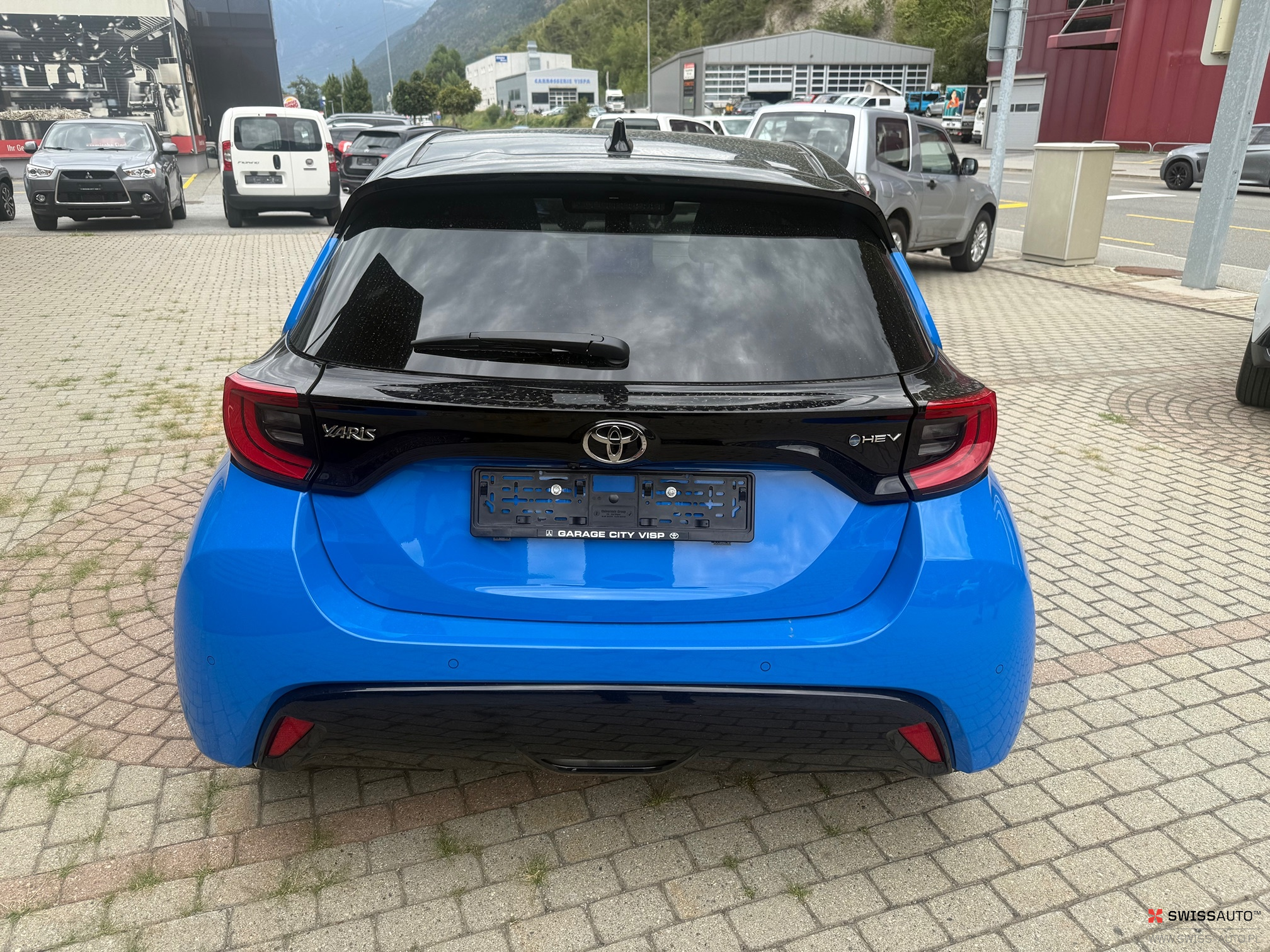 Auction Image