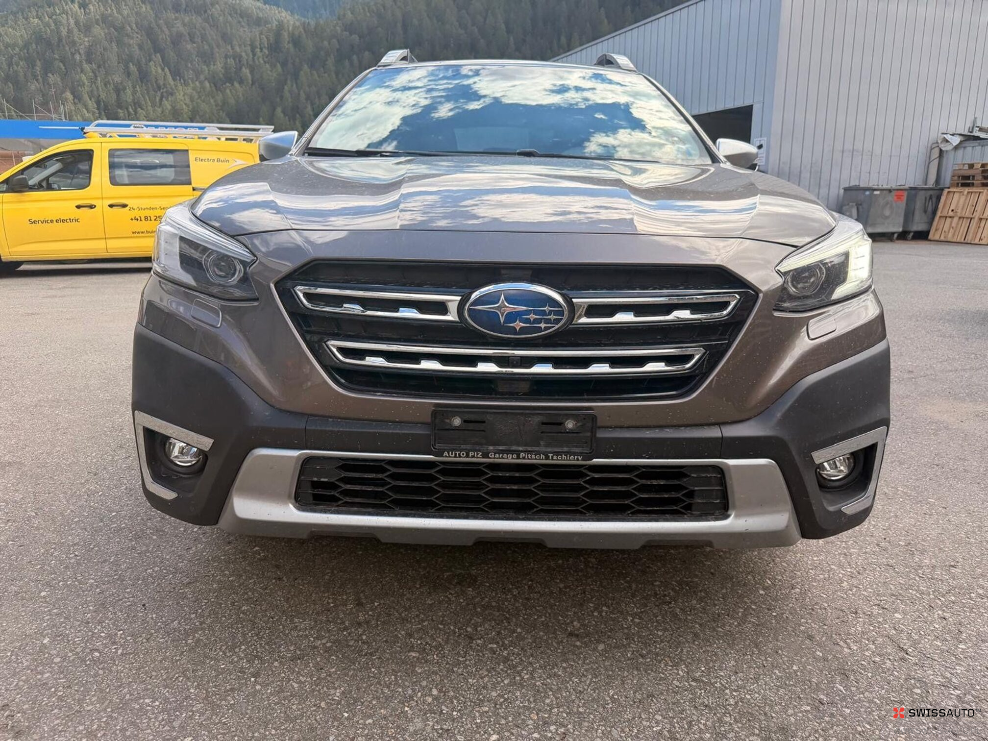 Auction Image