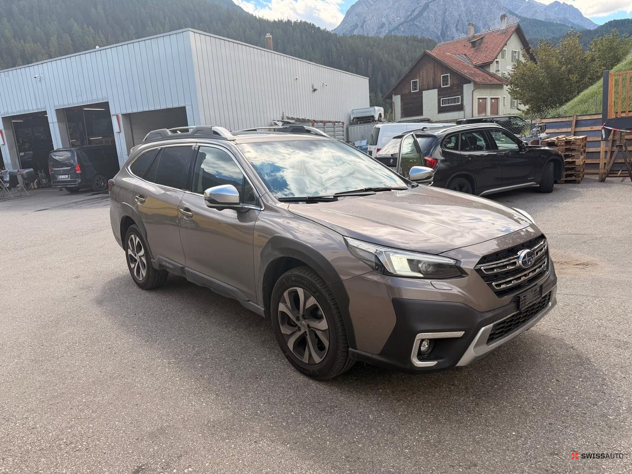 Auction Image