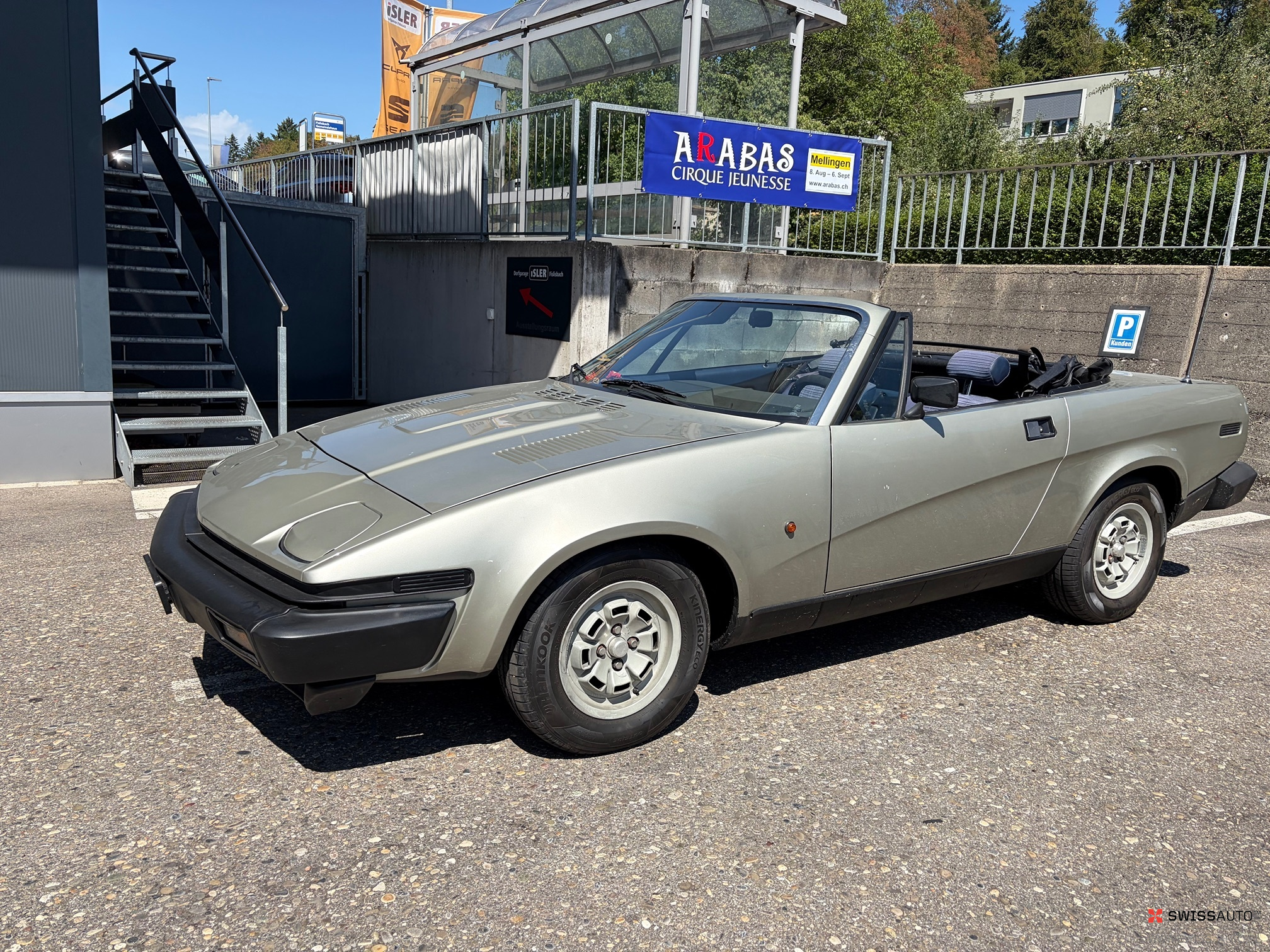 Auction Image