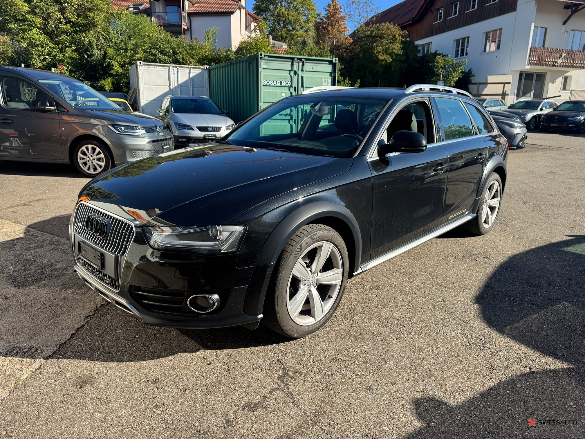 Auction Image