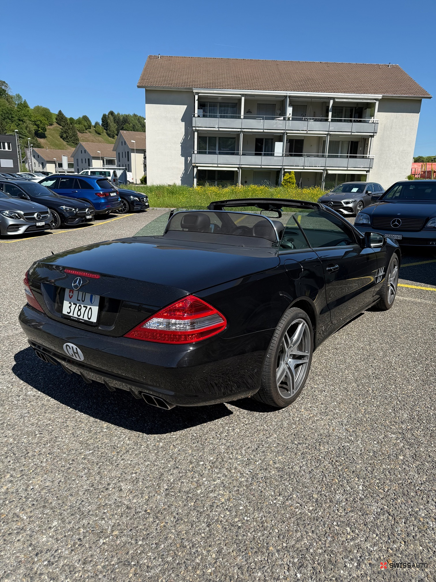 Auction Image