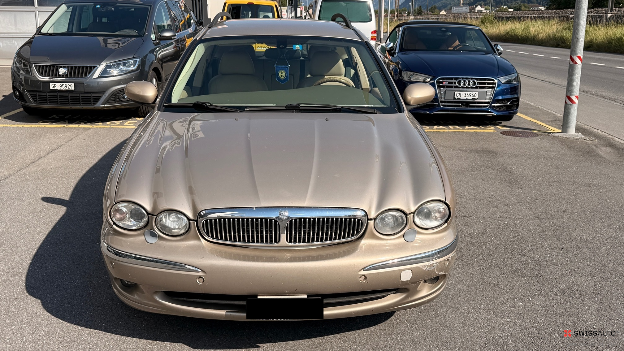 Auction Image